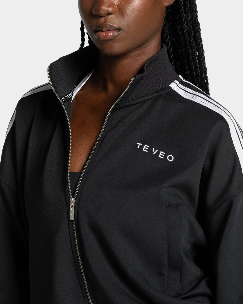 Club Cropped Zip Jacke "Schwarz"