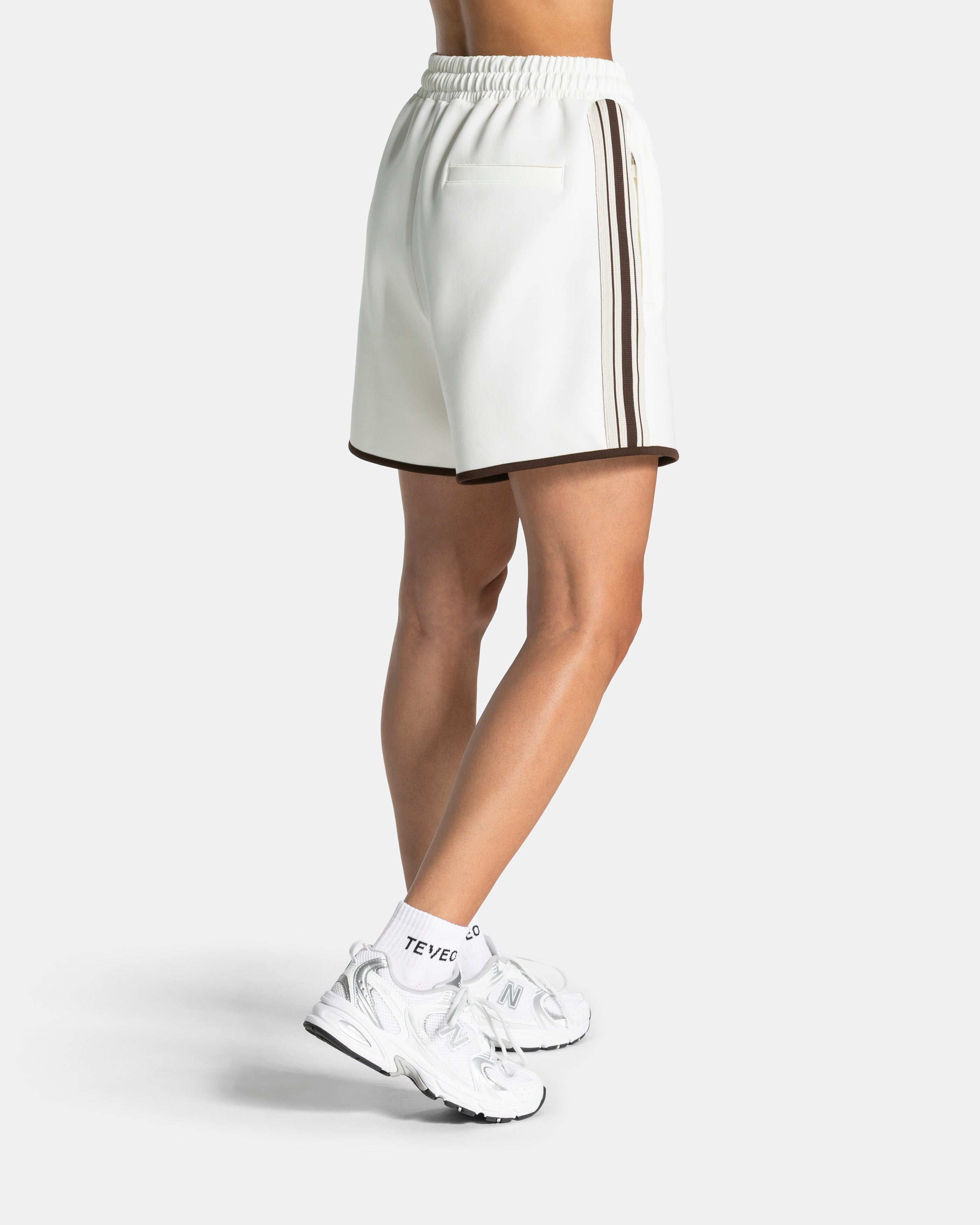 Club Shorts "Off White"