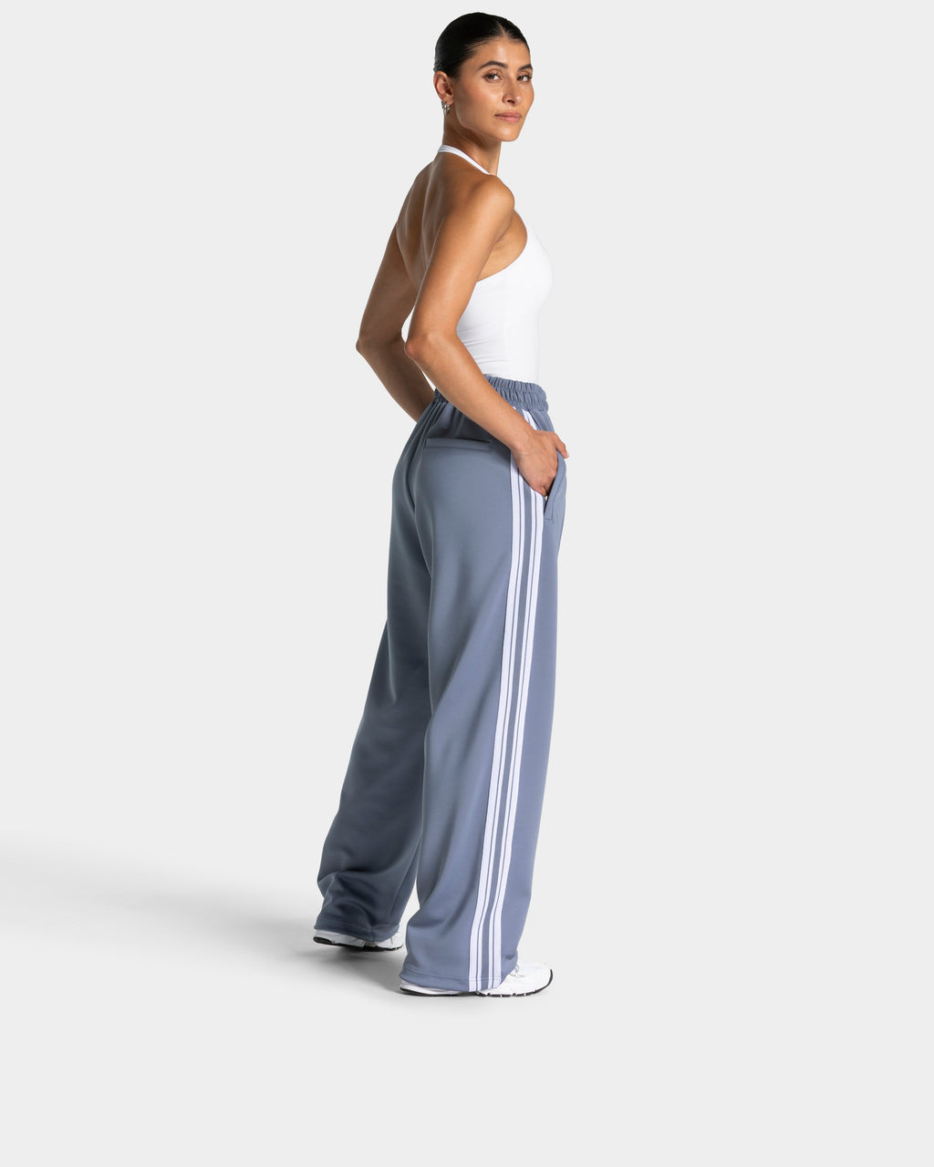 Club Straight Leg Jogger "Stahlblau"