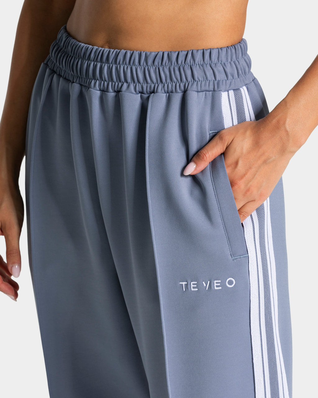 Club Straight Leg Jogger "Stahlblau"