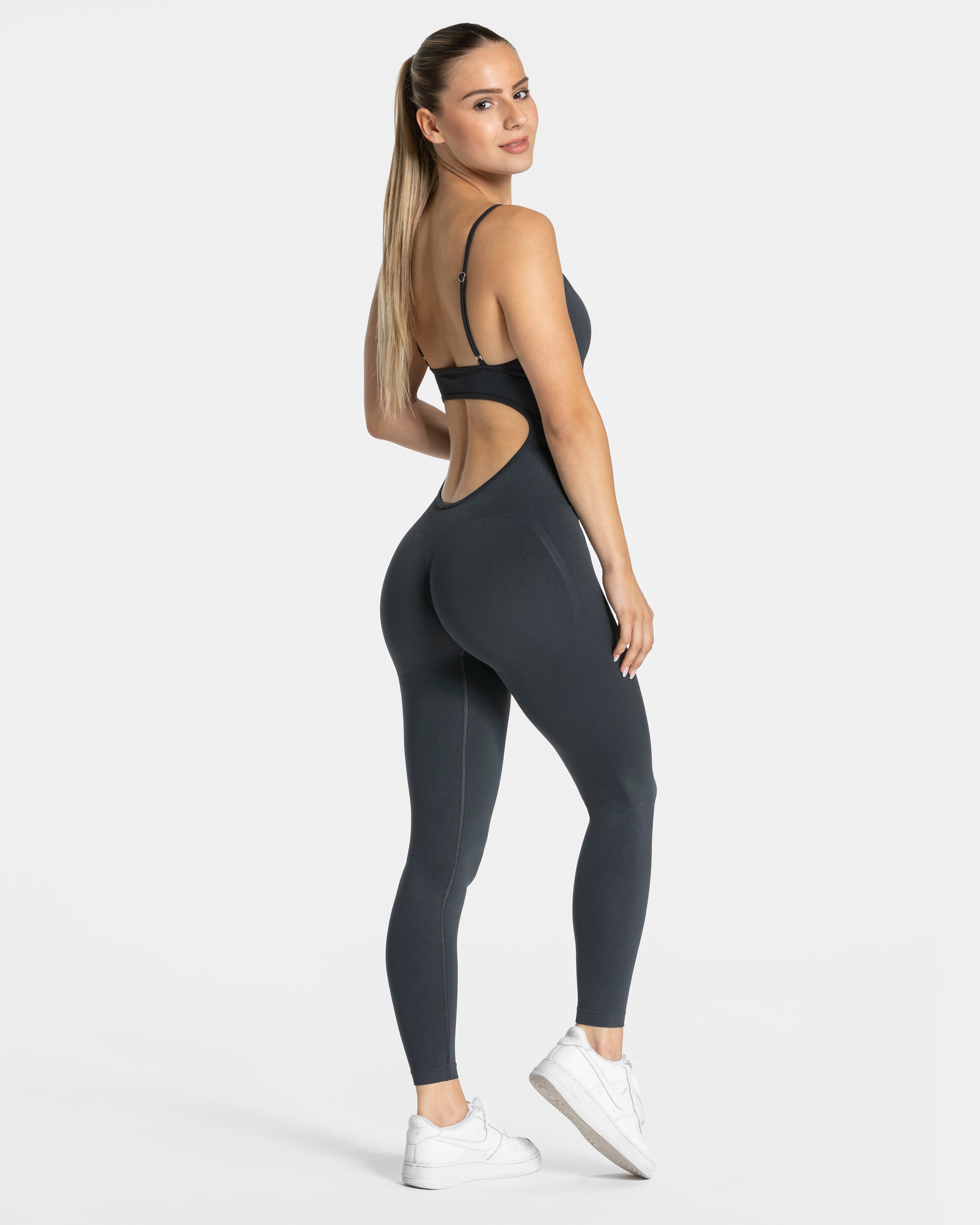 Essence V-Back Covert Scrunch Jumpsuit "Ebony"