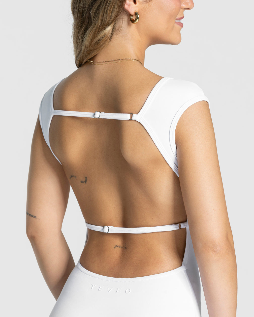 Femme Backless Shorts Jumpsuit "Weiß"