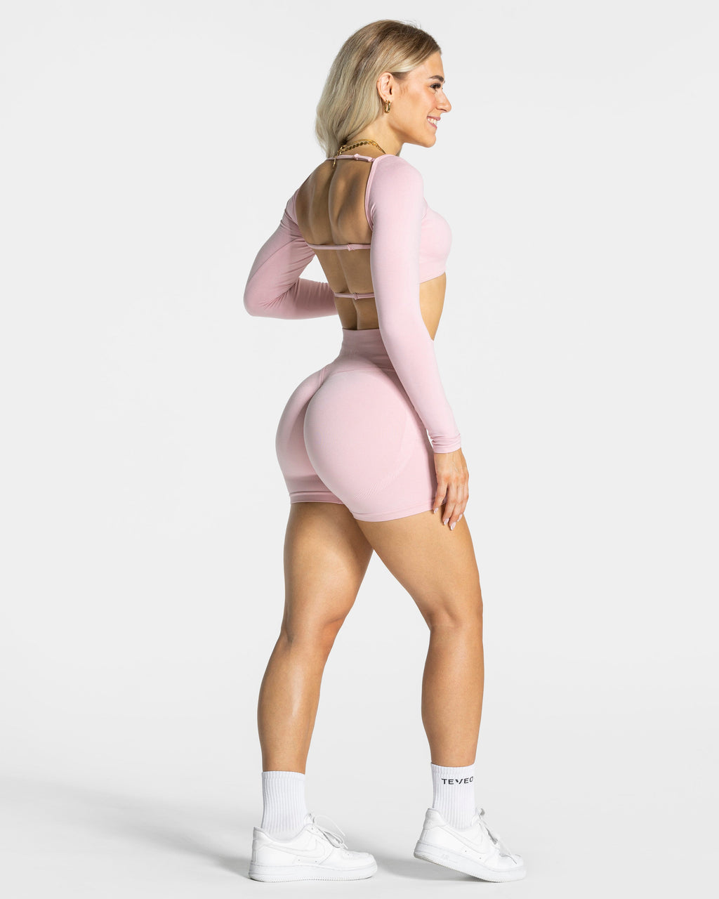 Femme Sculpt Scrunch Shorts "Rosa"
