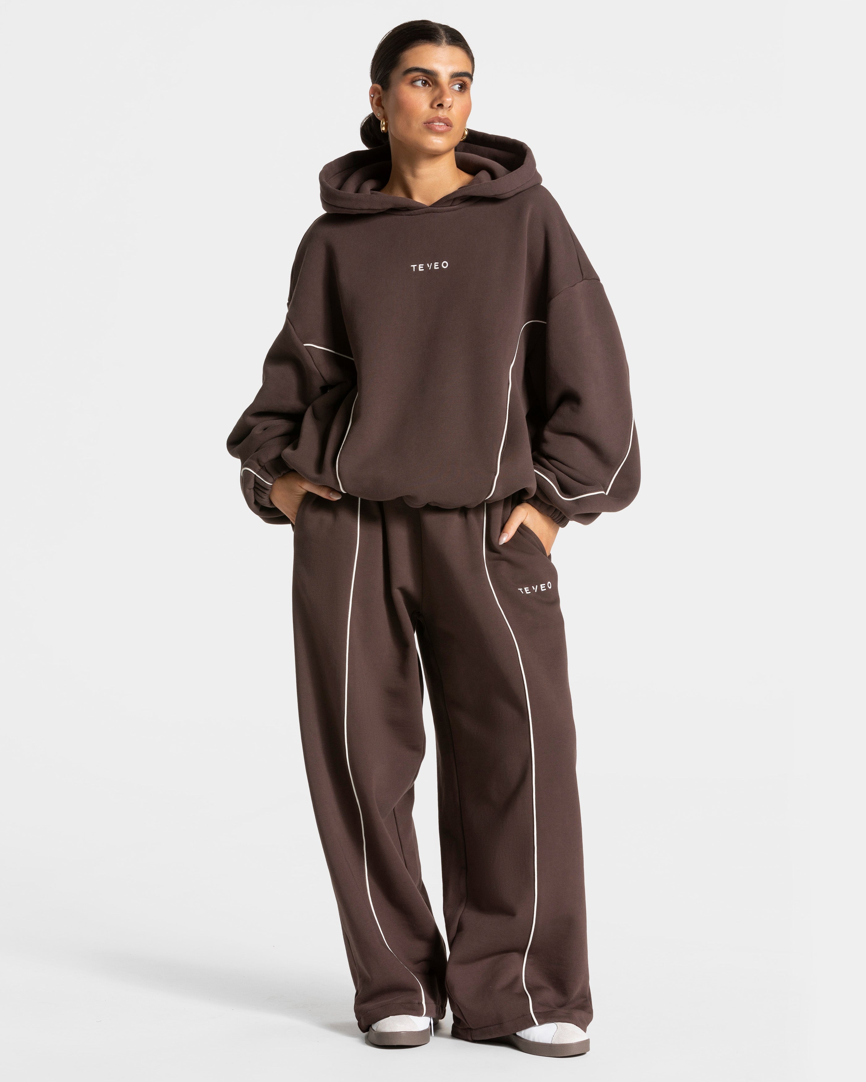 Contrastline Hooded Sweater "Espresso"