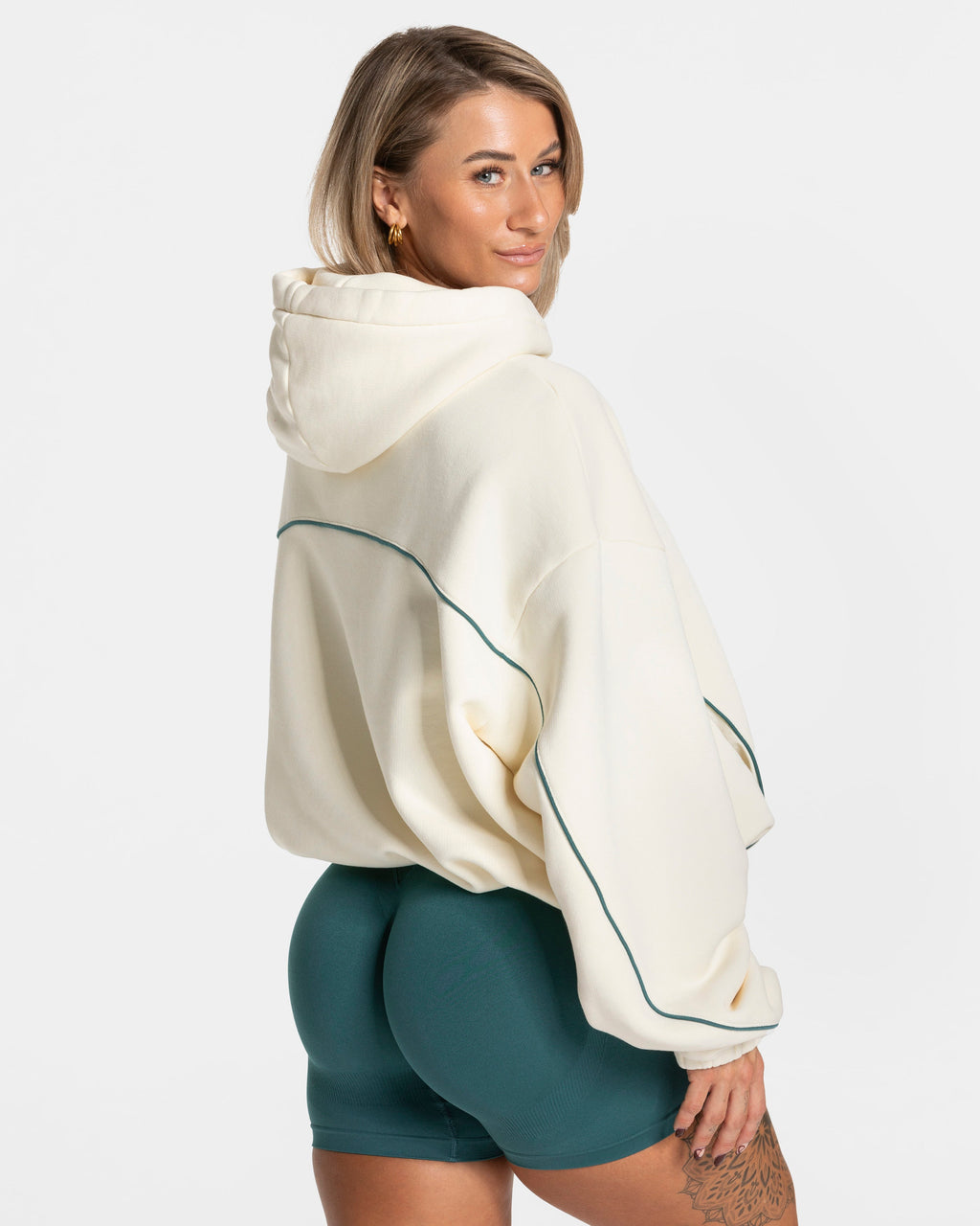 Contrastline Hooded Sweater "Off White"