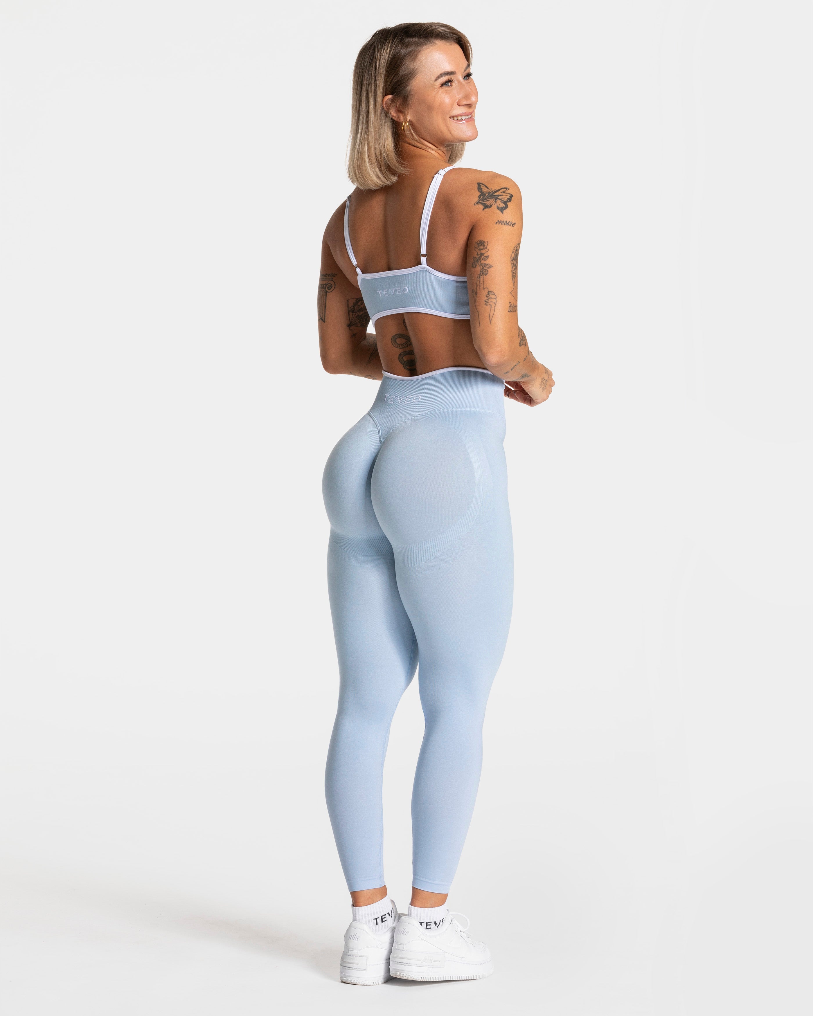Contrastline Sculpt Scrunch Leggings "Babyblau"