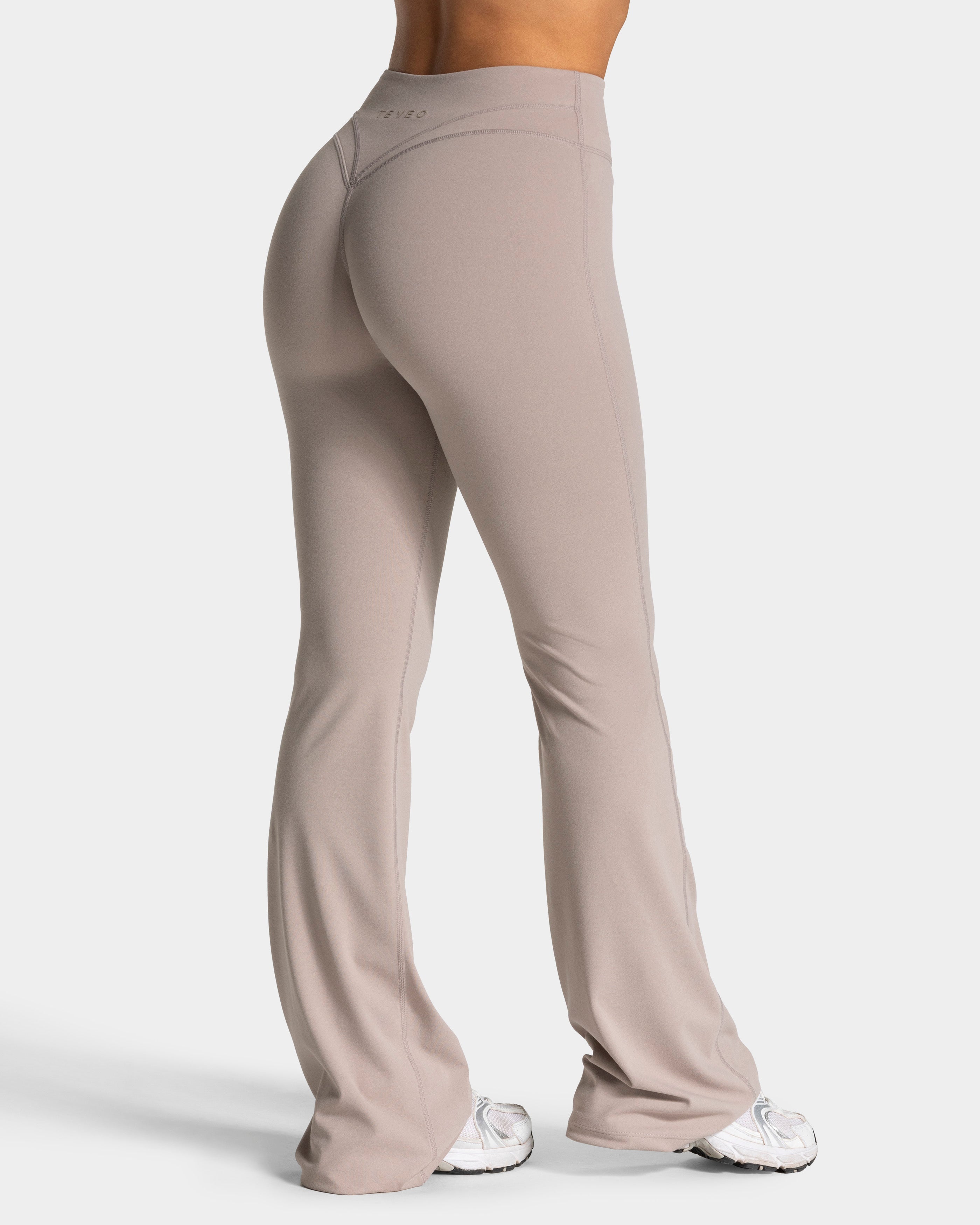 Luxmotion Flared Leggings "Stone"