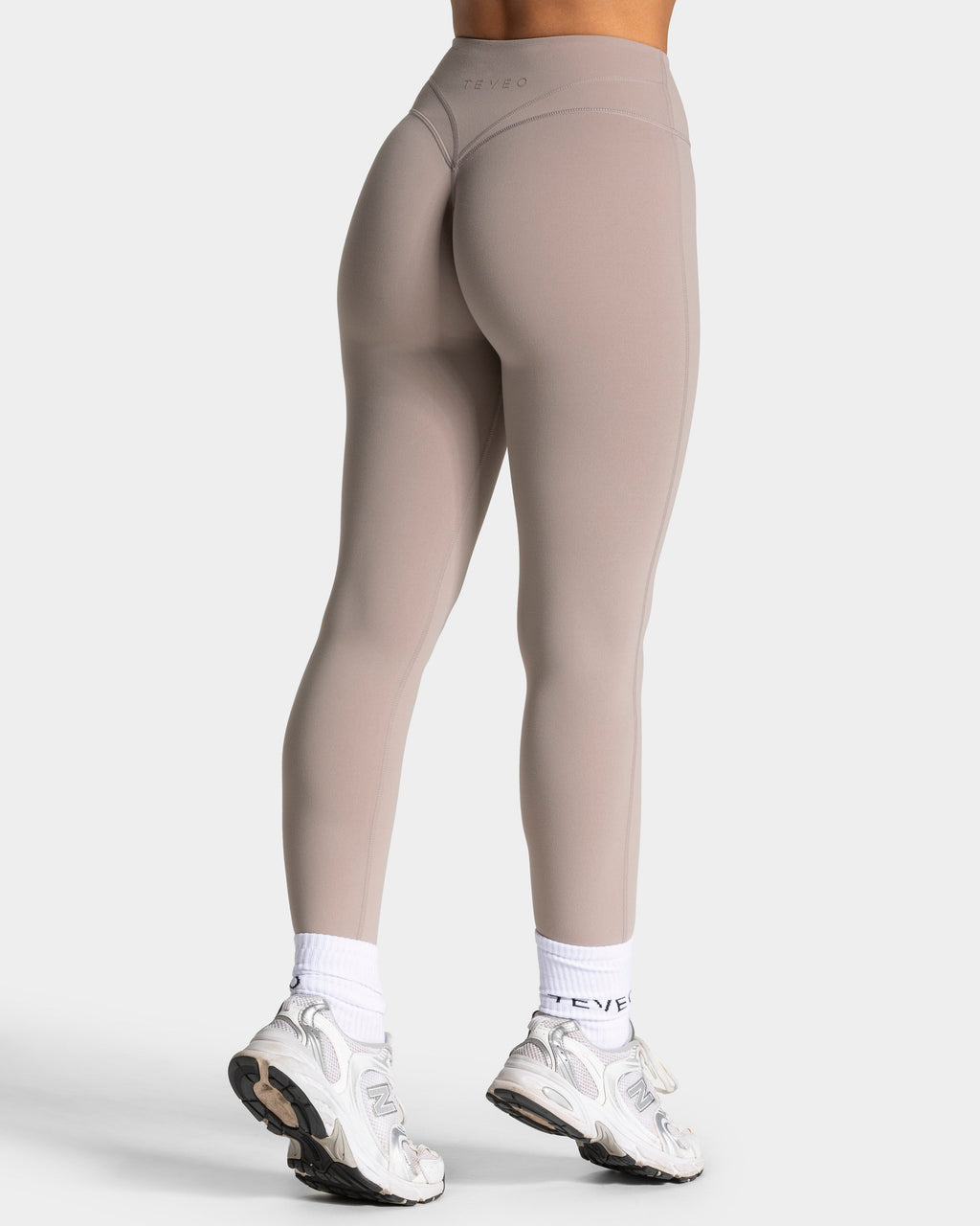 Luxmotion Sculpt Scrunch Leggings "Stone"