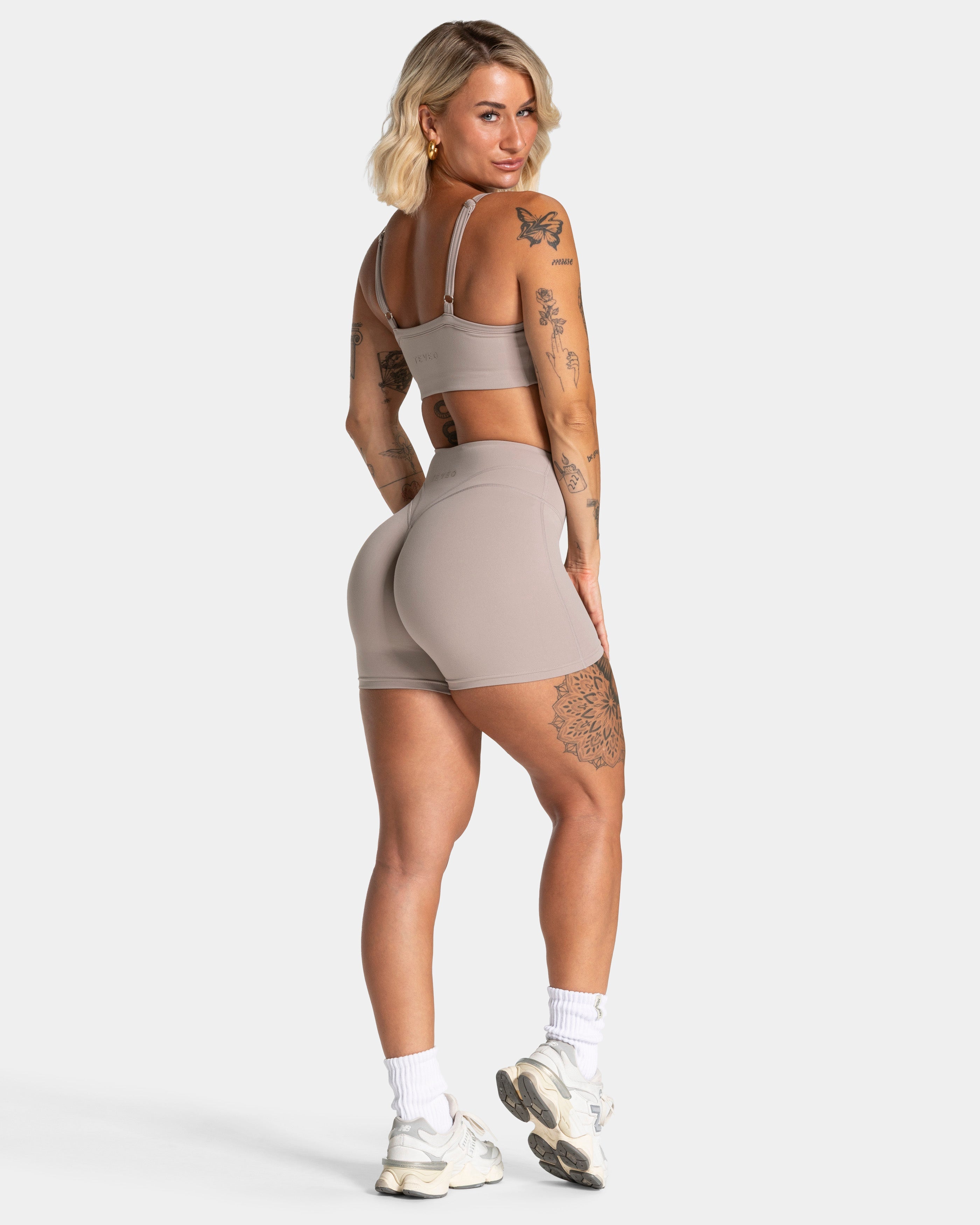 Luxmotion Sculpt Scrunch Shorts "Stone"