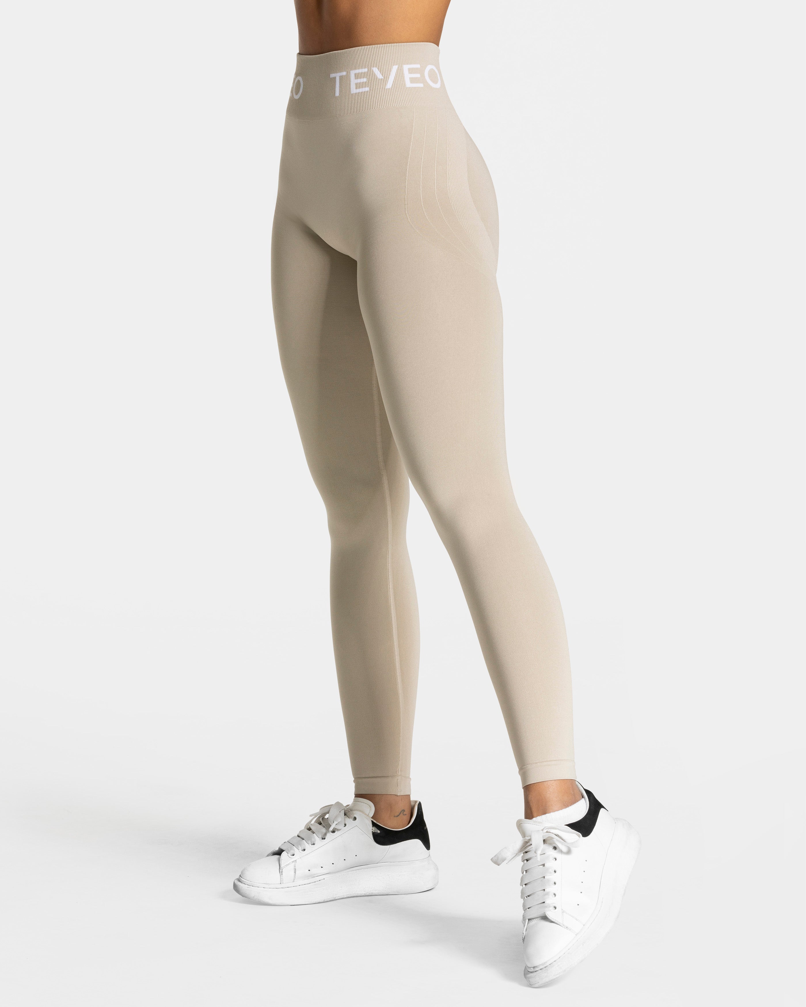 Signature Covert Scrunch Leggings "Latte"