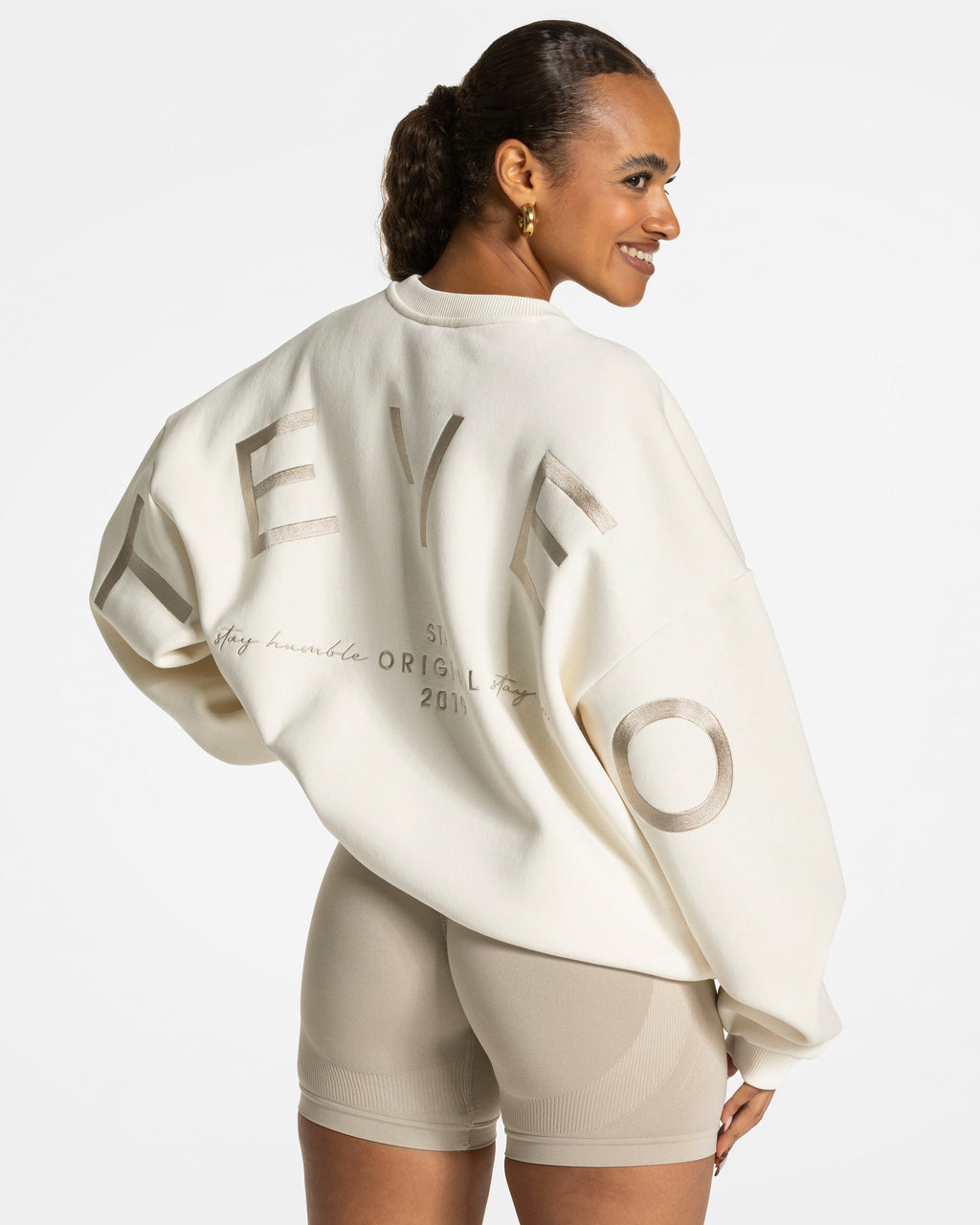 Signature Oversized Sweater "Latte"