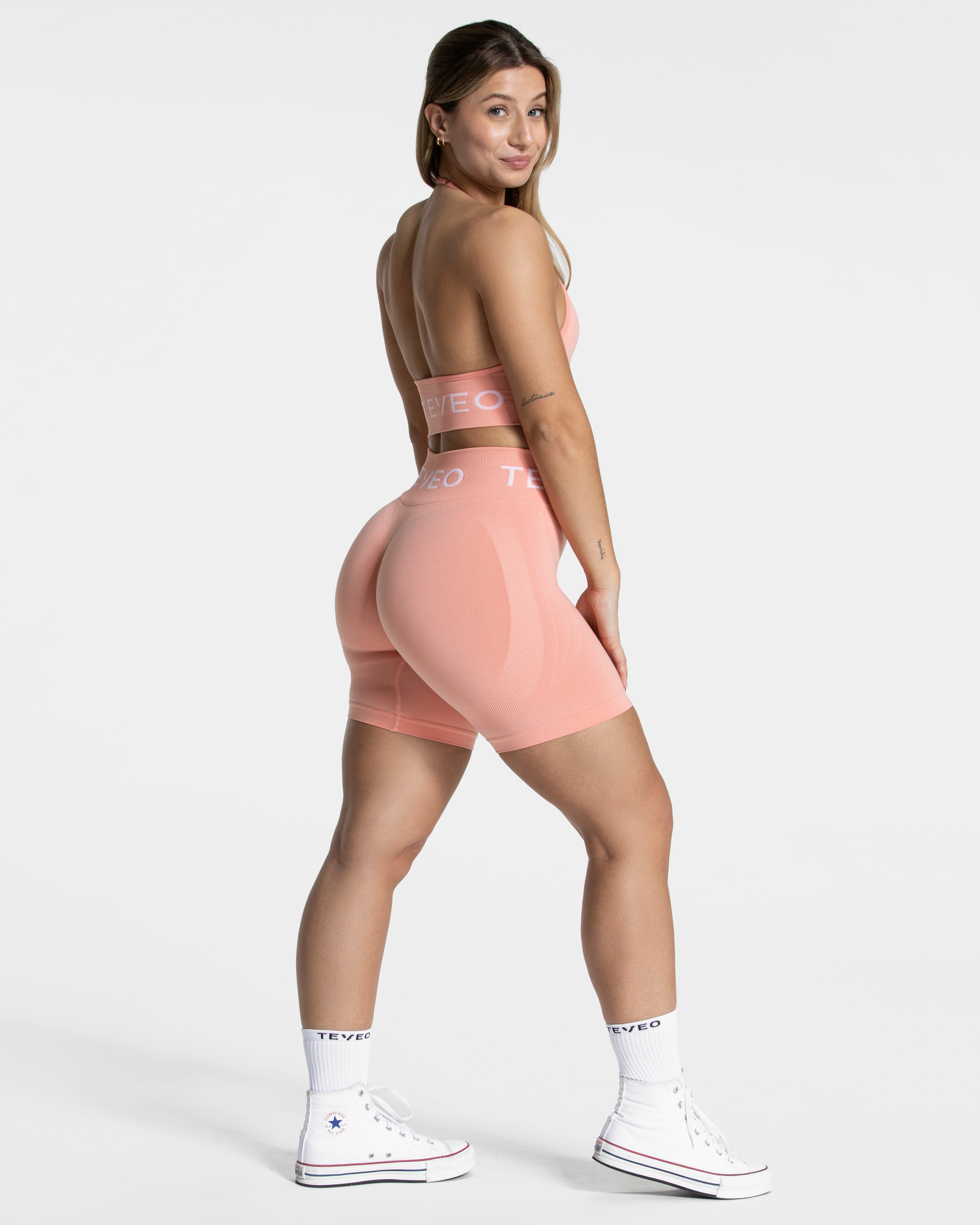 Signature Scrunch Shorts "Peach"