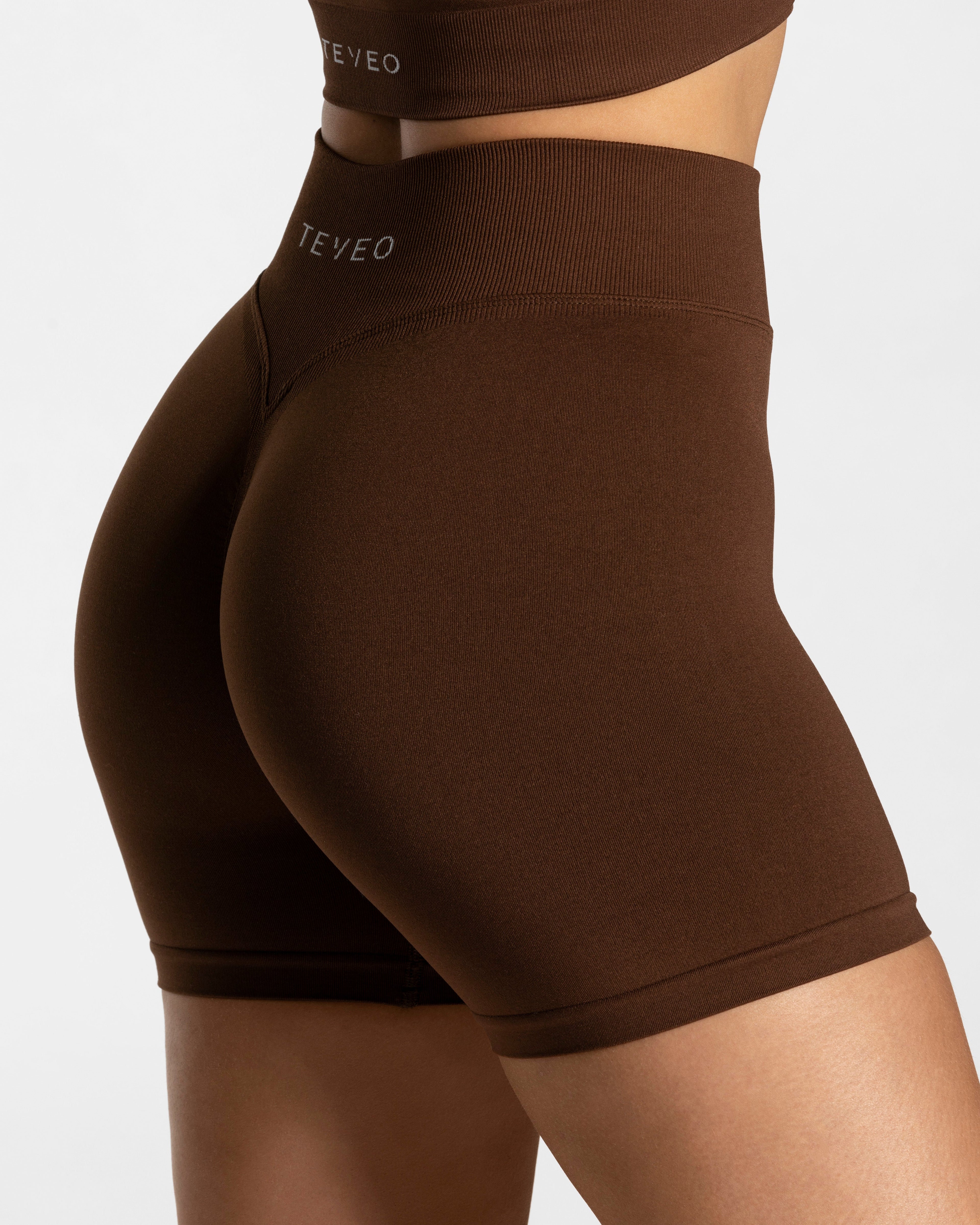 Statement Scrunch Shorts "Kaffee"