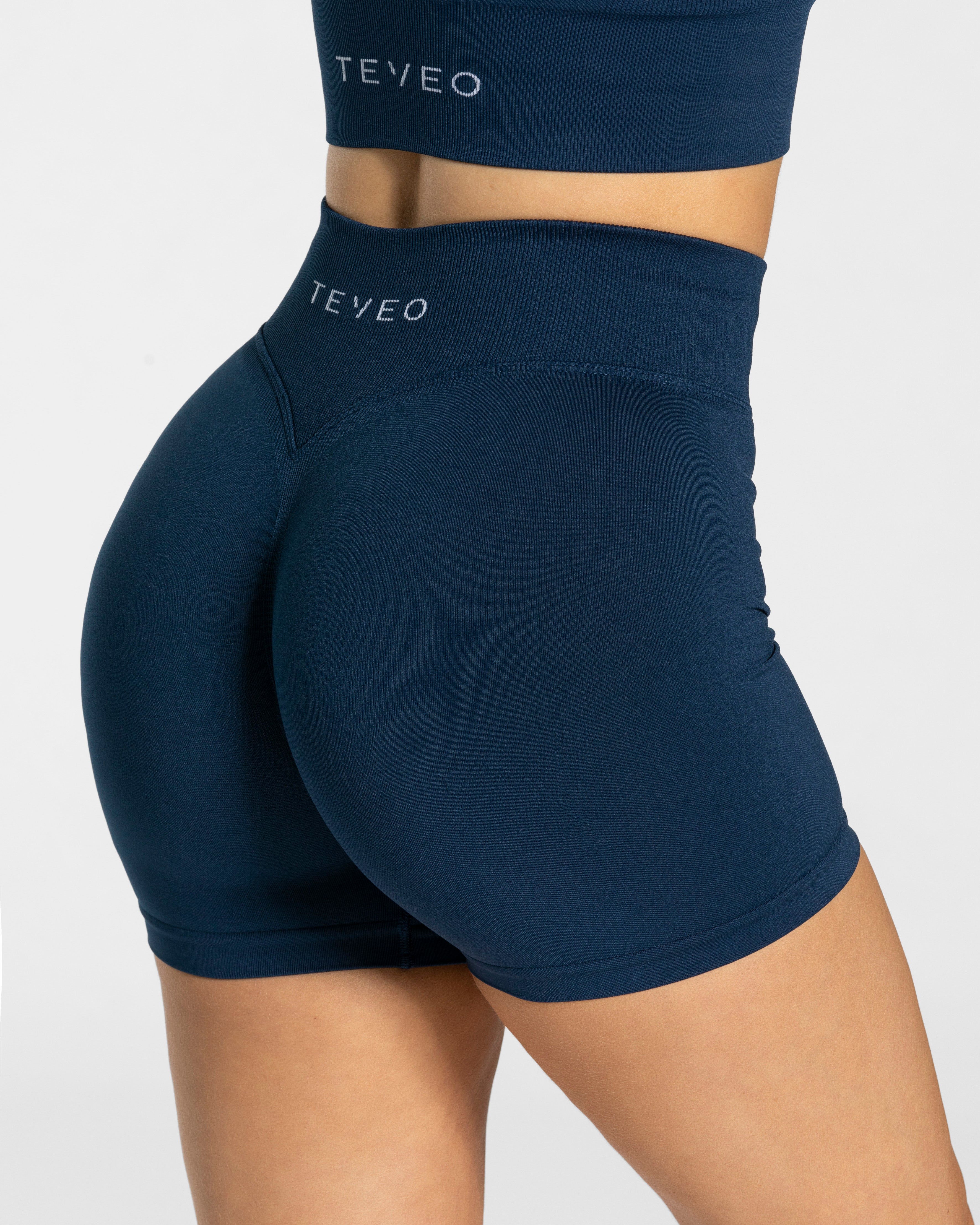 Statement Scrunch Shorts "Dunkelblau"