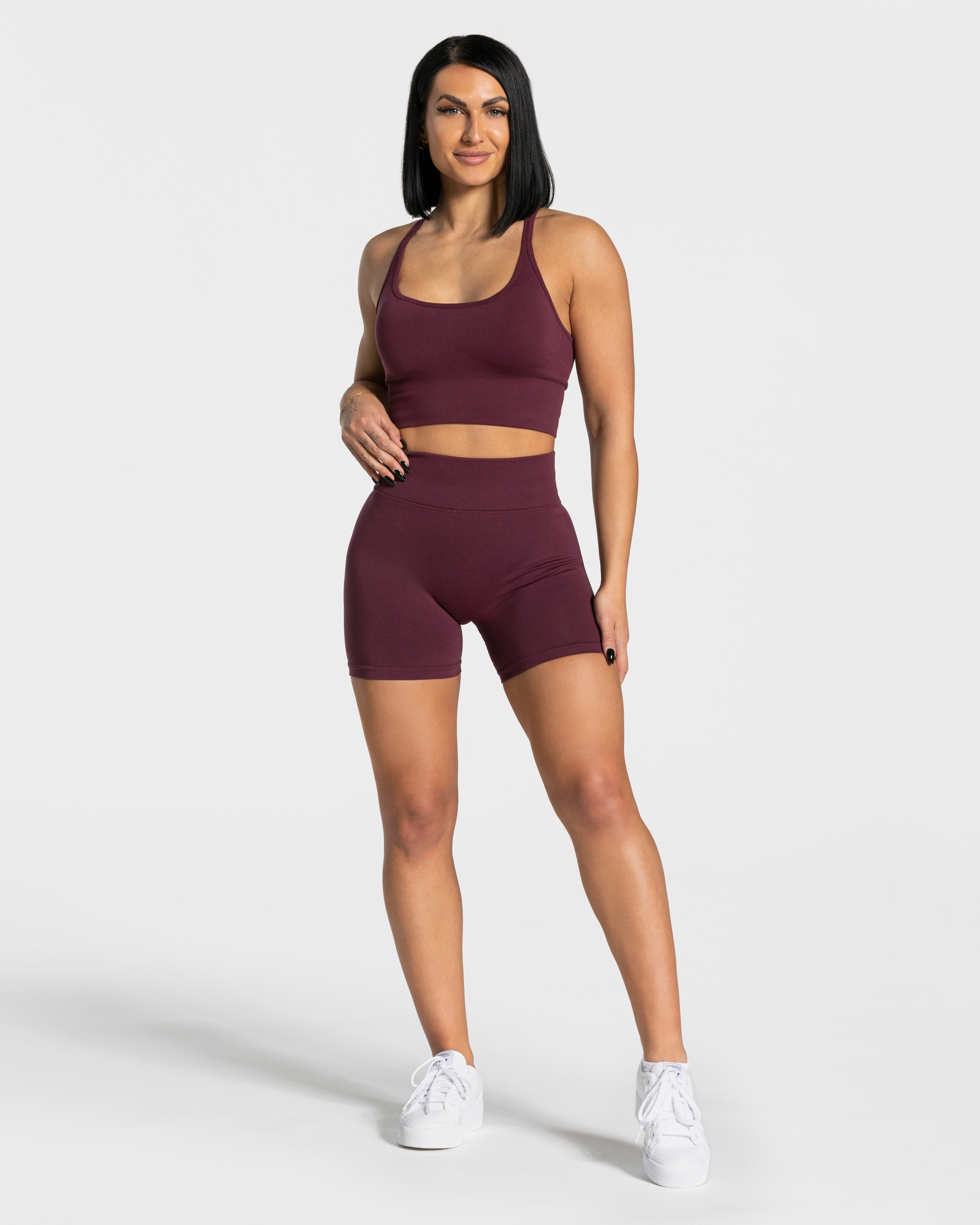 Statement Scrunch Shorts "Pflaume"