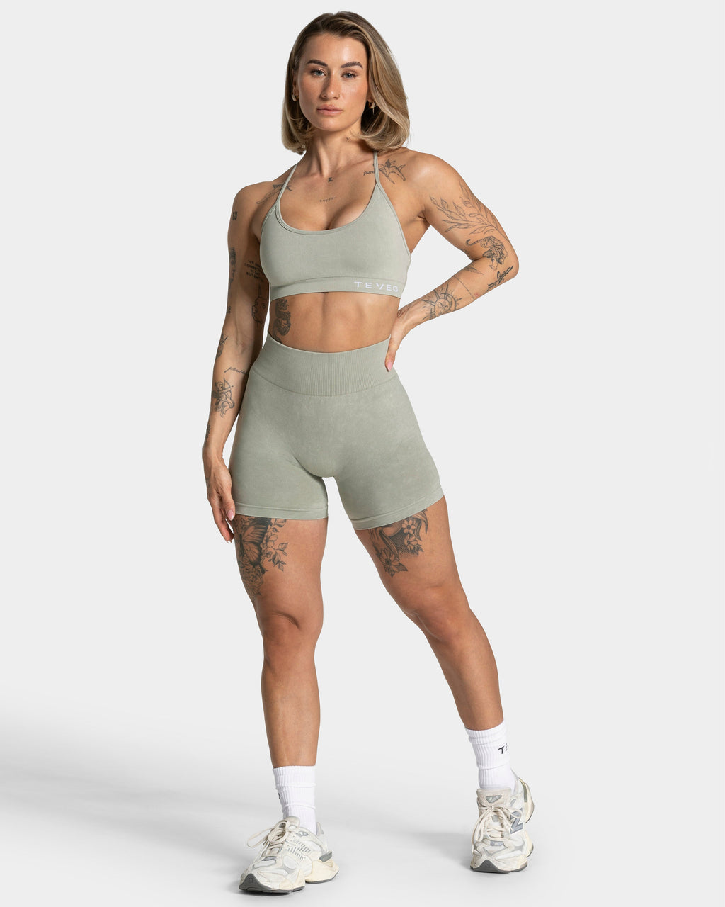 Acid Covert Scrunch Shorts  "Salbei"