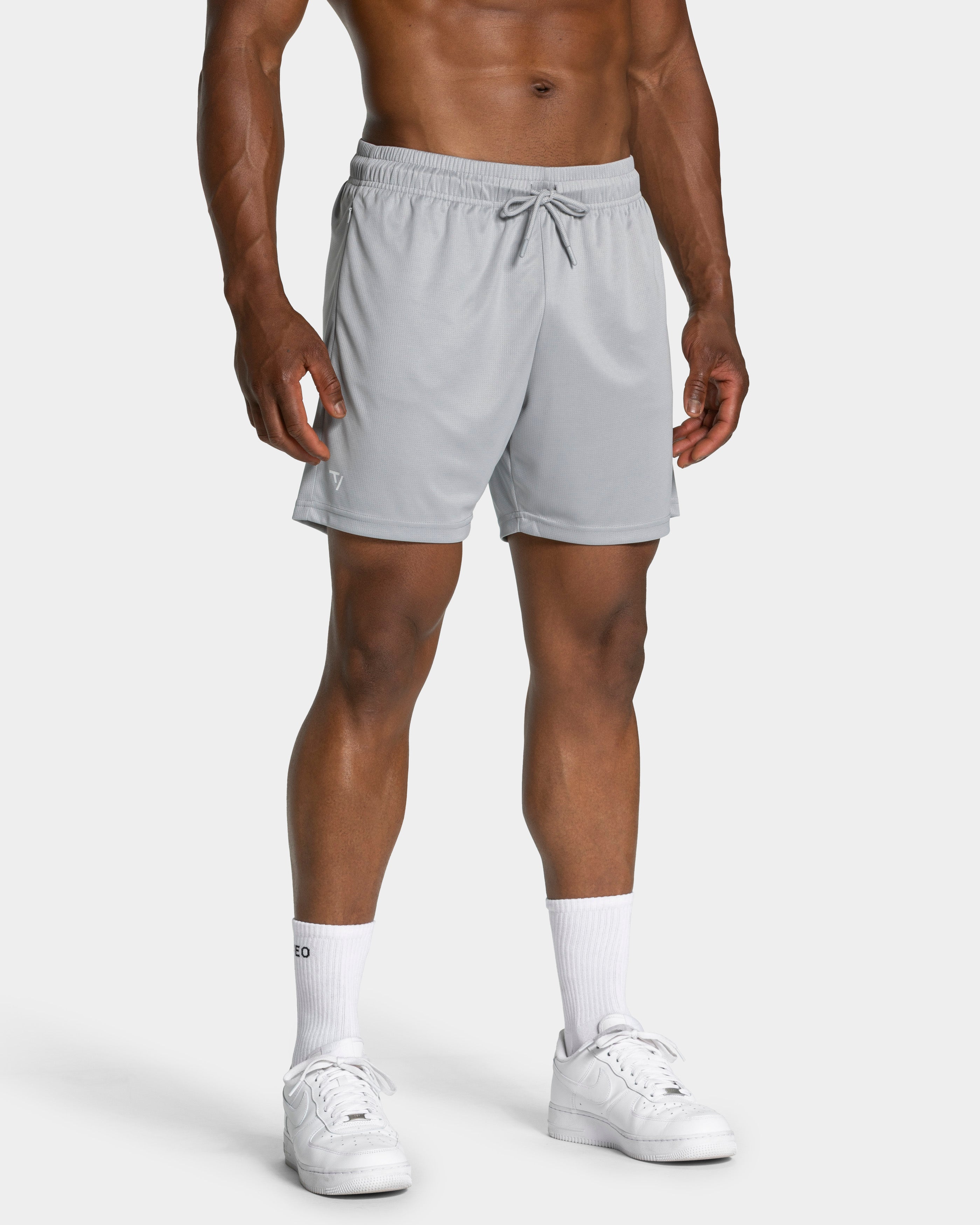 Baseline Mesh Shorts "Hellgrau"