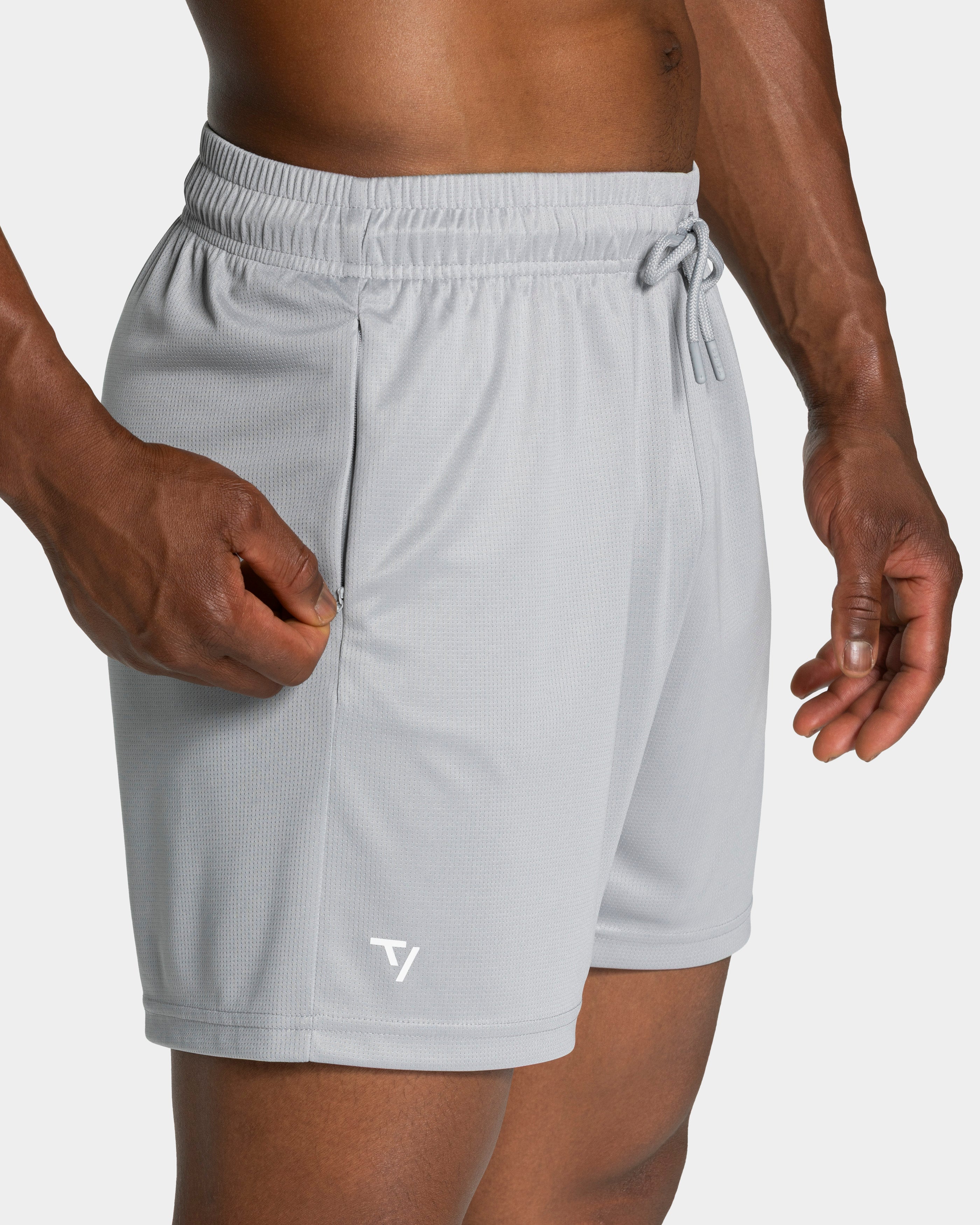 Baseline Mesh Shorts "Hellgrau"