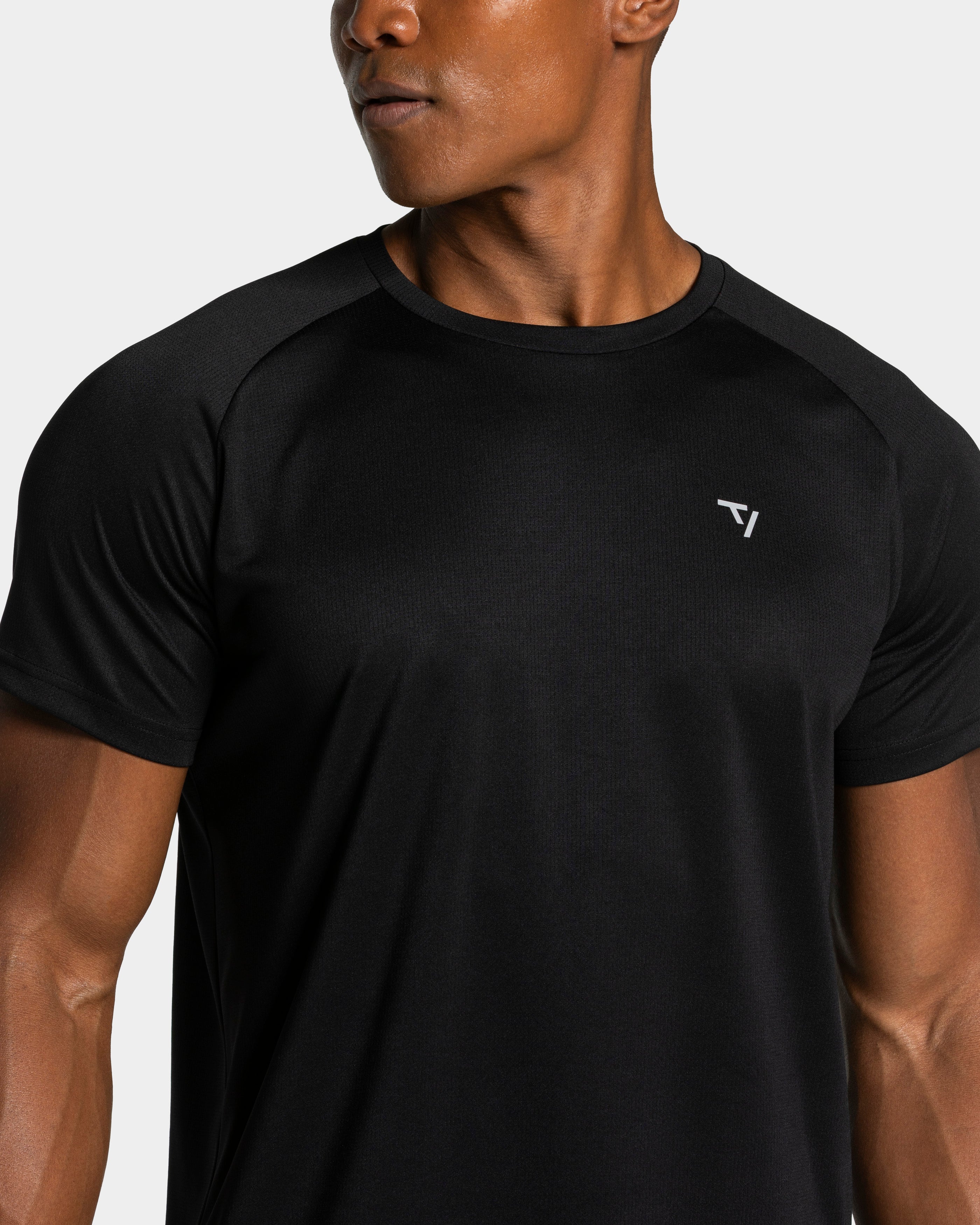 Baseline Mesh T-Shirt "Schwarz"