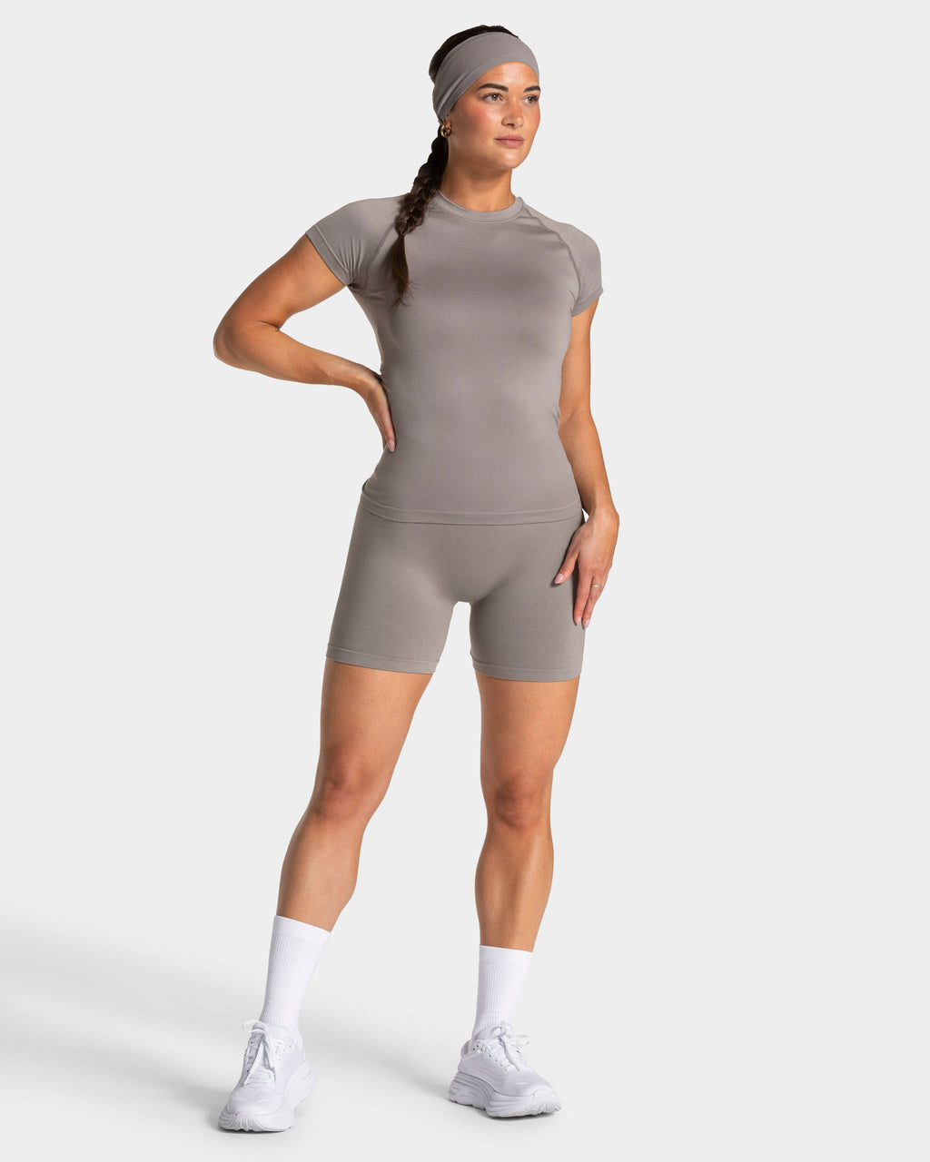 Endorphin Sculpt Scrunch Shorts "Smoke"