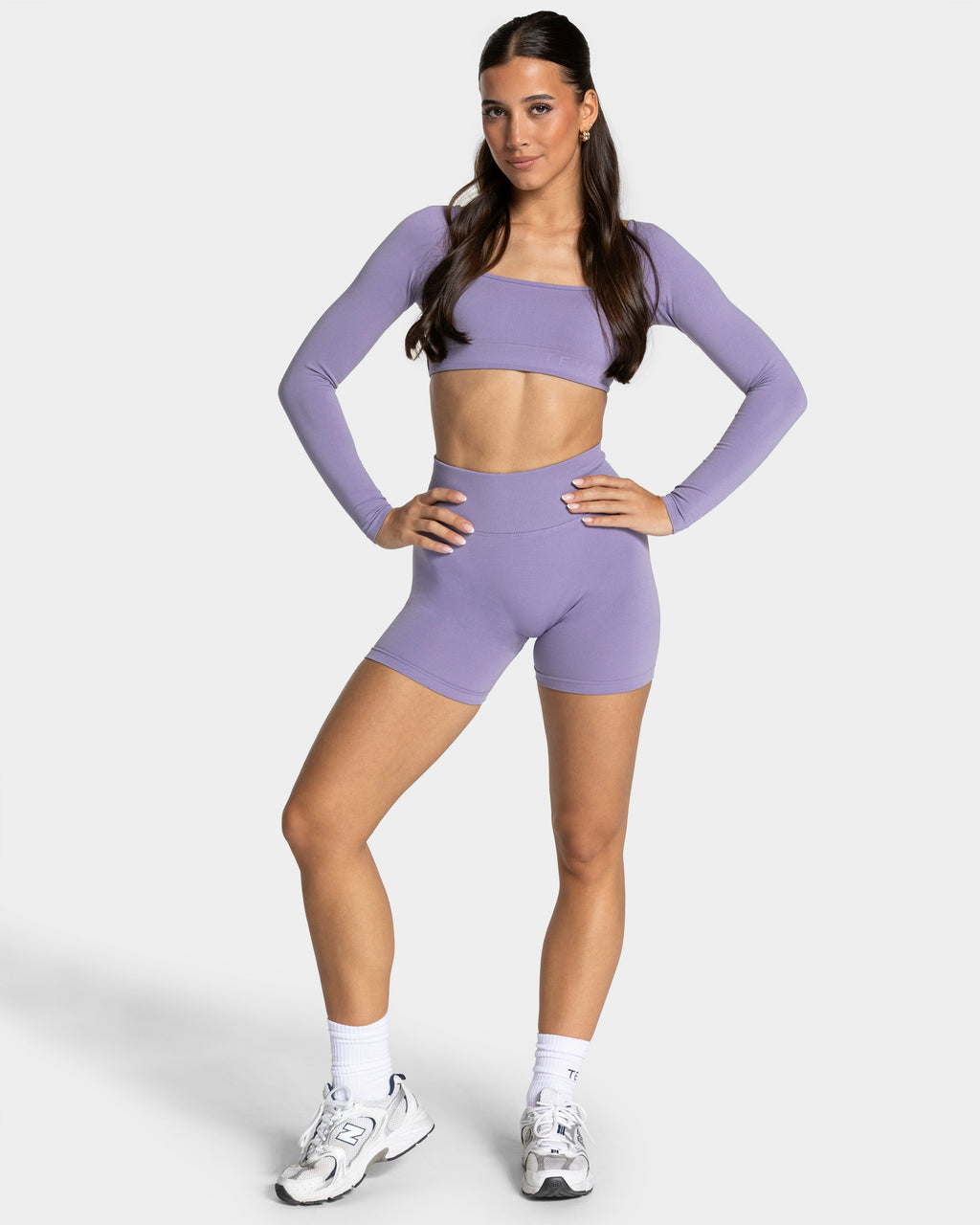 Femme Backless Longsleeve "Lavendel"