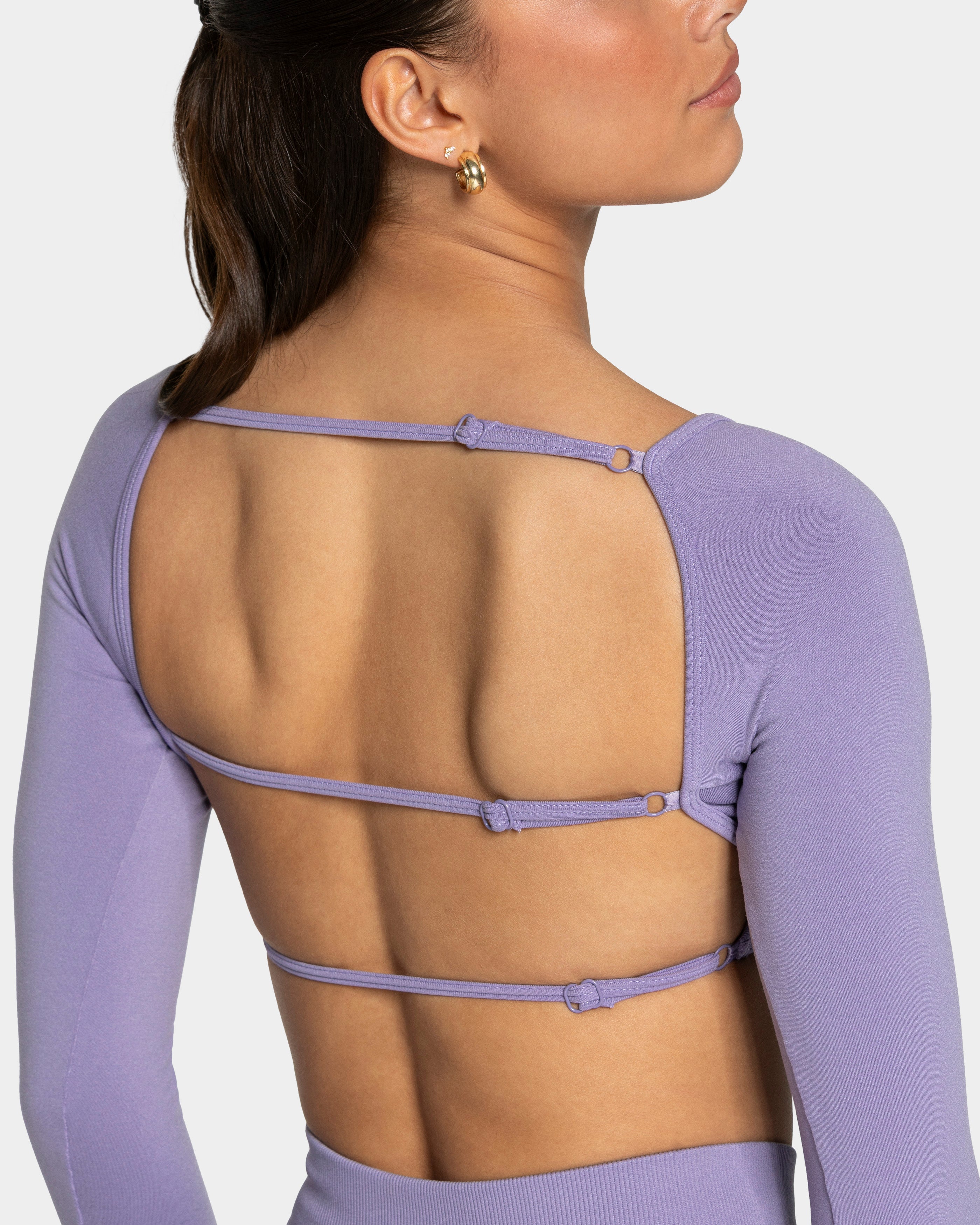 Femme Backless Longsleeve "Lavendel"