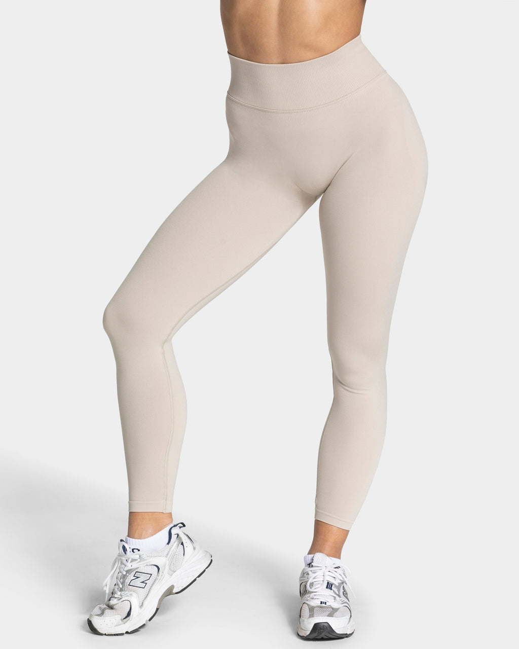 Femme Sculpt Scrunch Leggings "Cream"