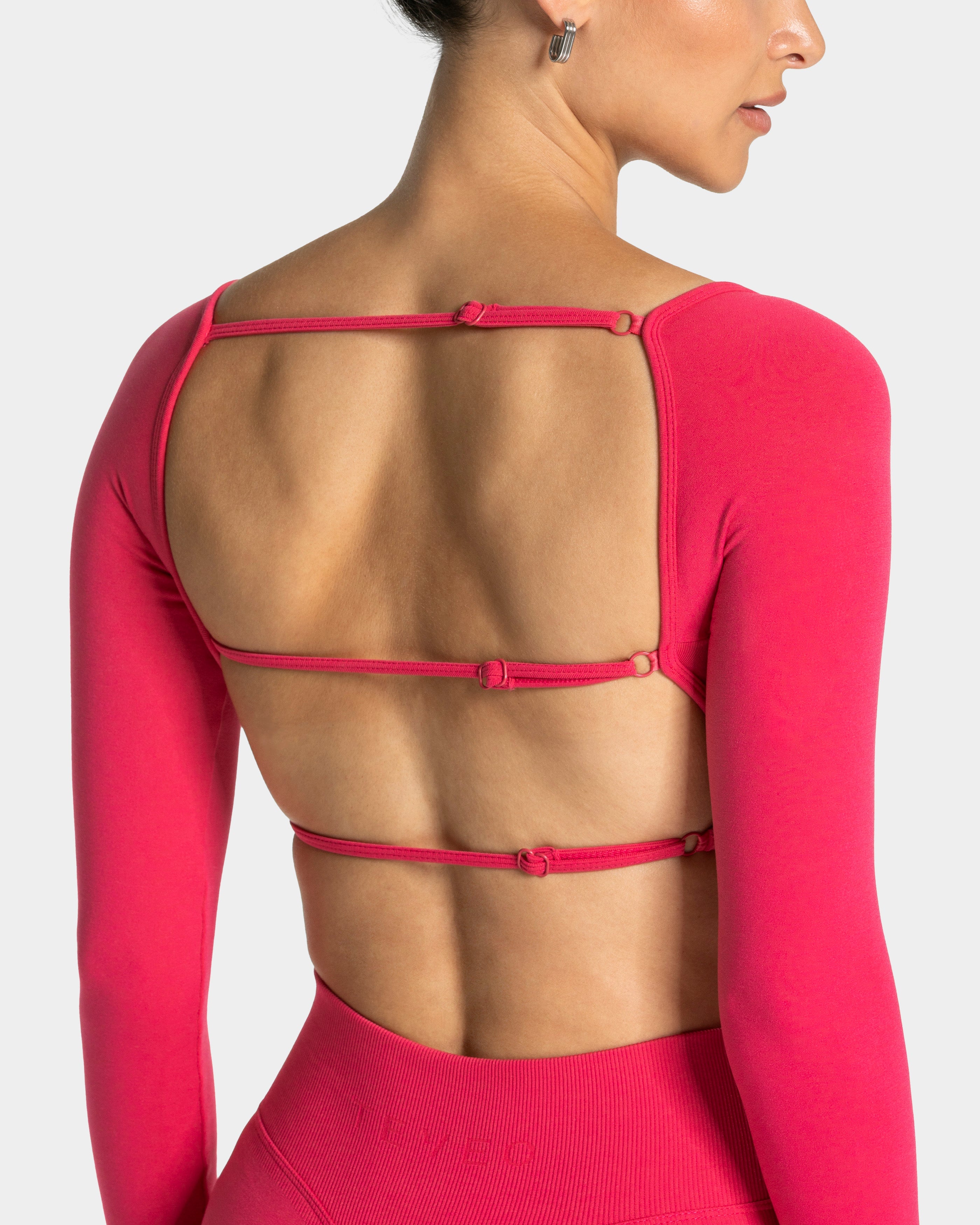 Femme Backless Longsleeve "Berry"