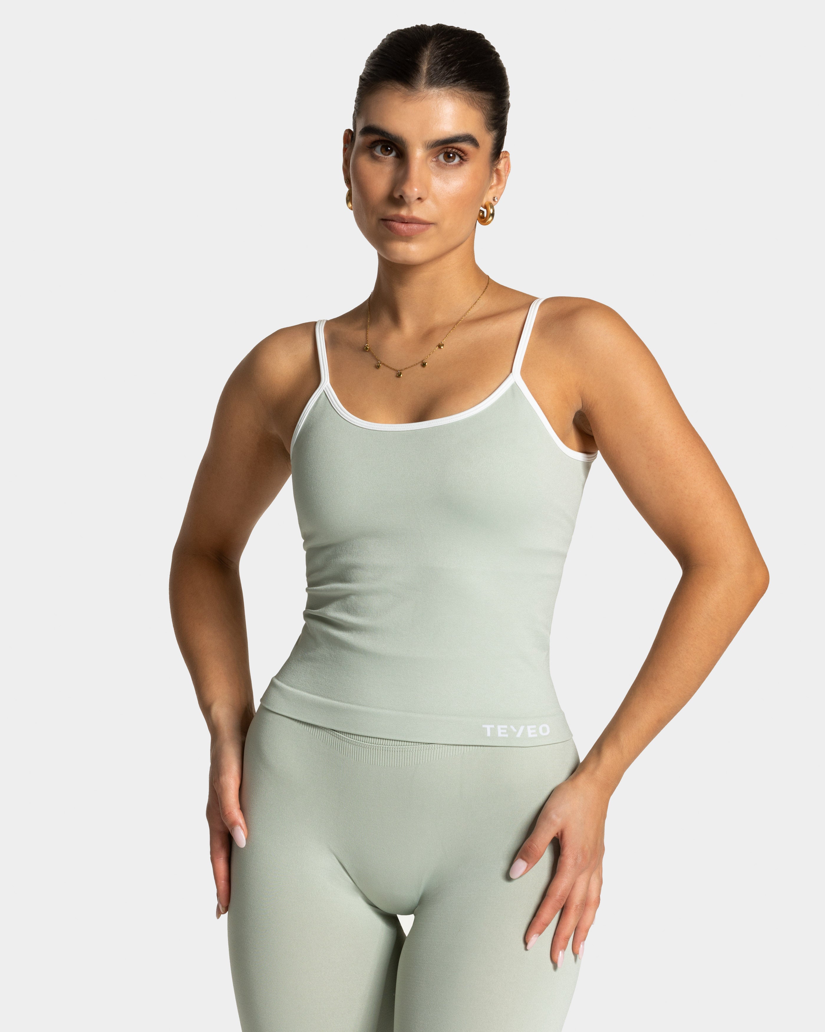 Contrastline Cami Top "Pistachio"