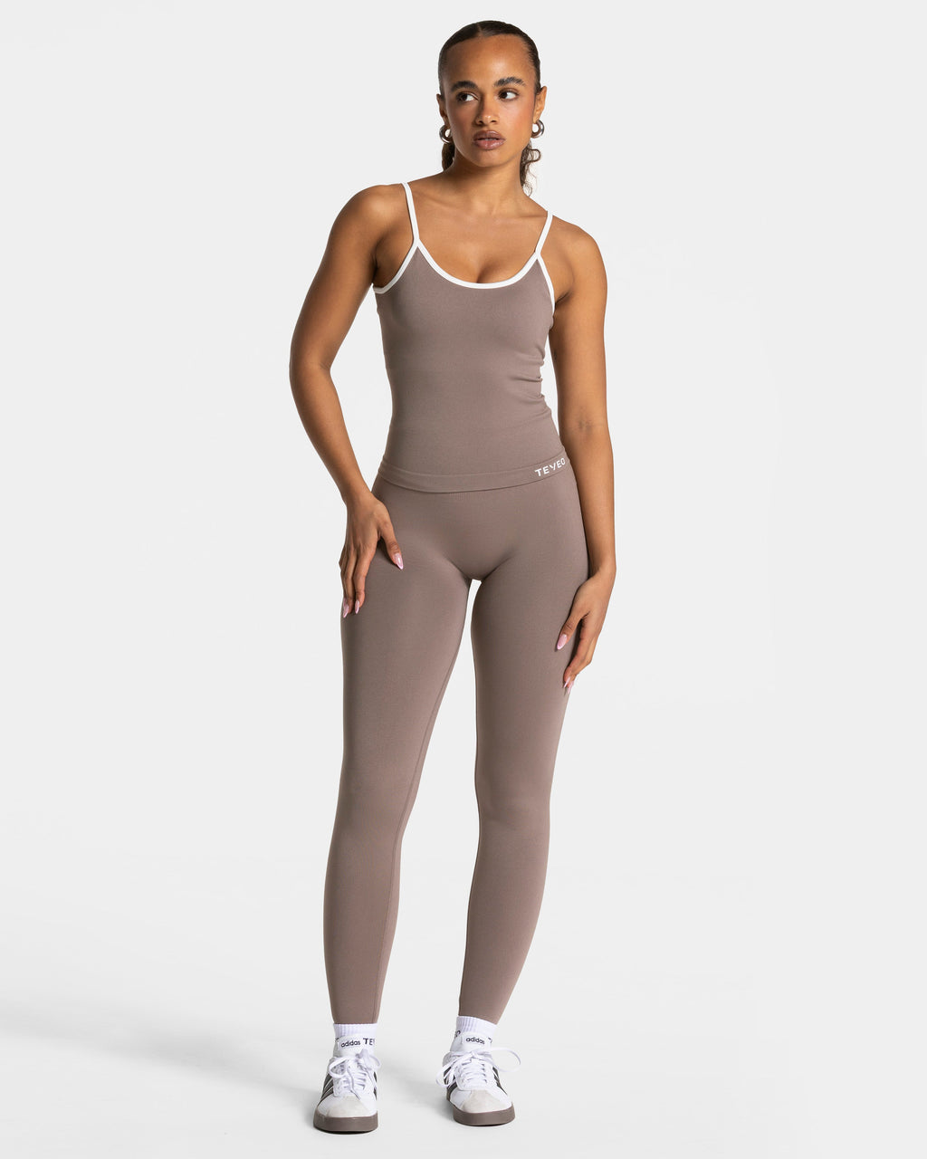 Contrastline Cami Top  "Mokka"