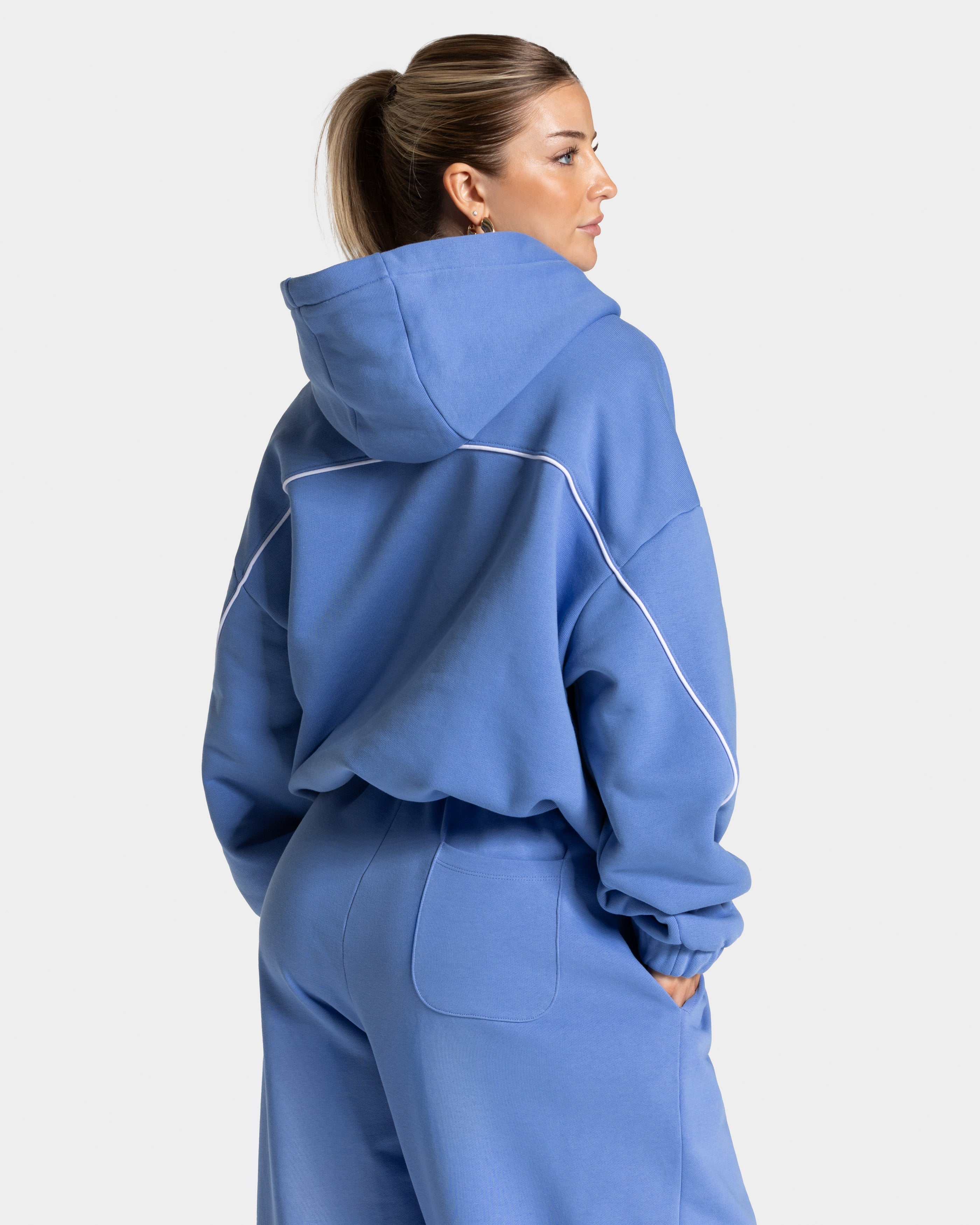 Contrastline Hooded Sweater "Azure"
