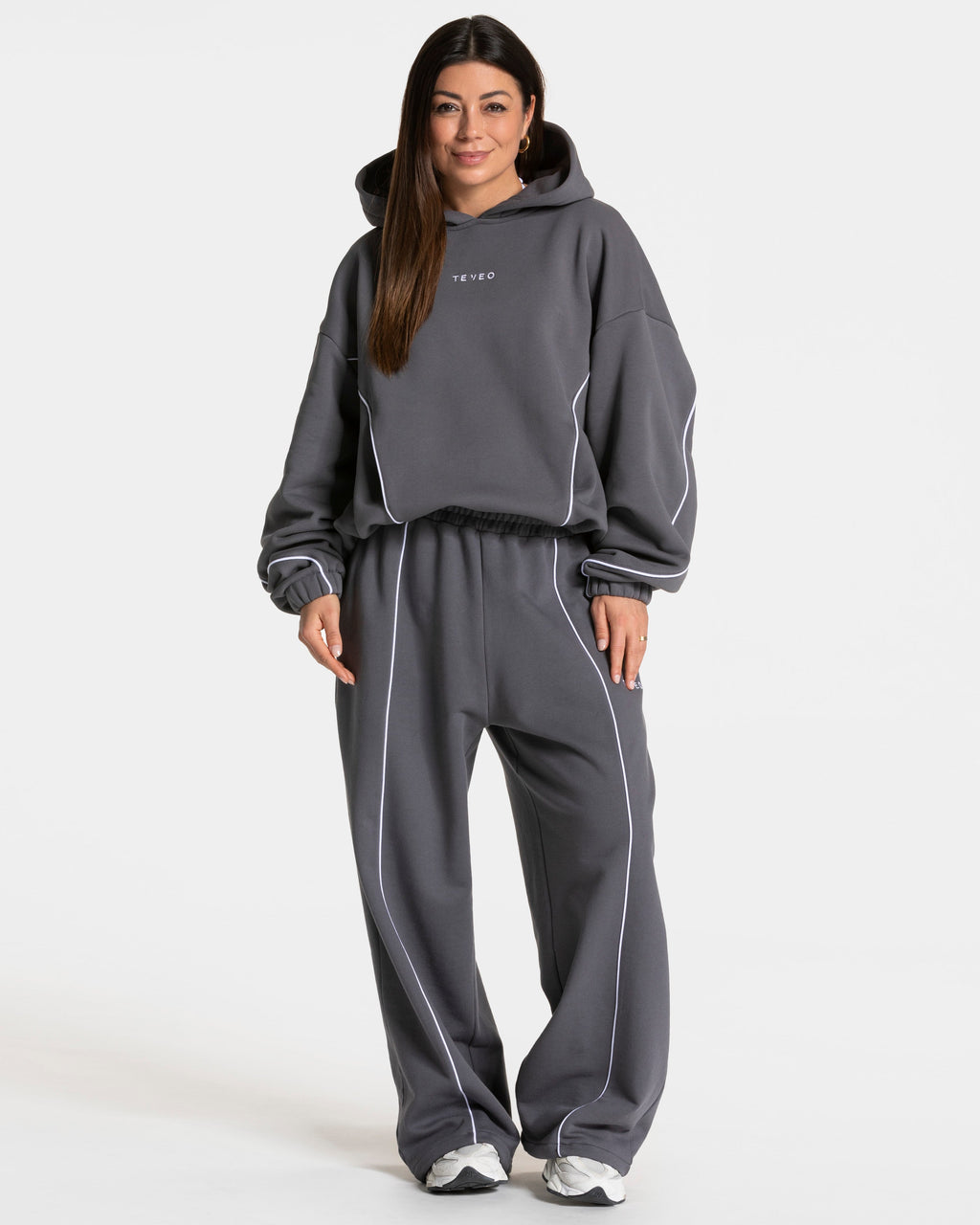 Contrastline Hooded Sweater  "Graphit"