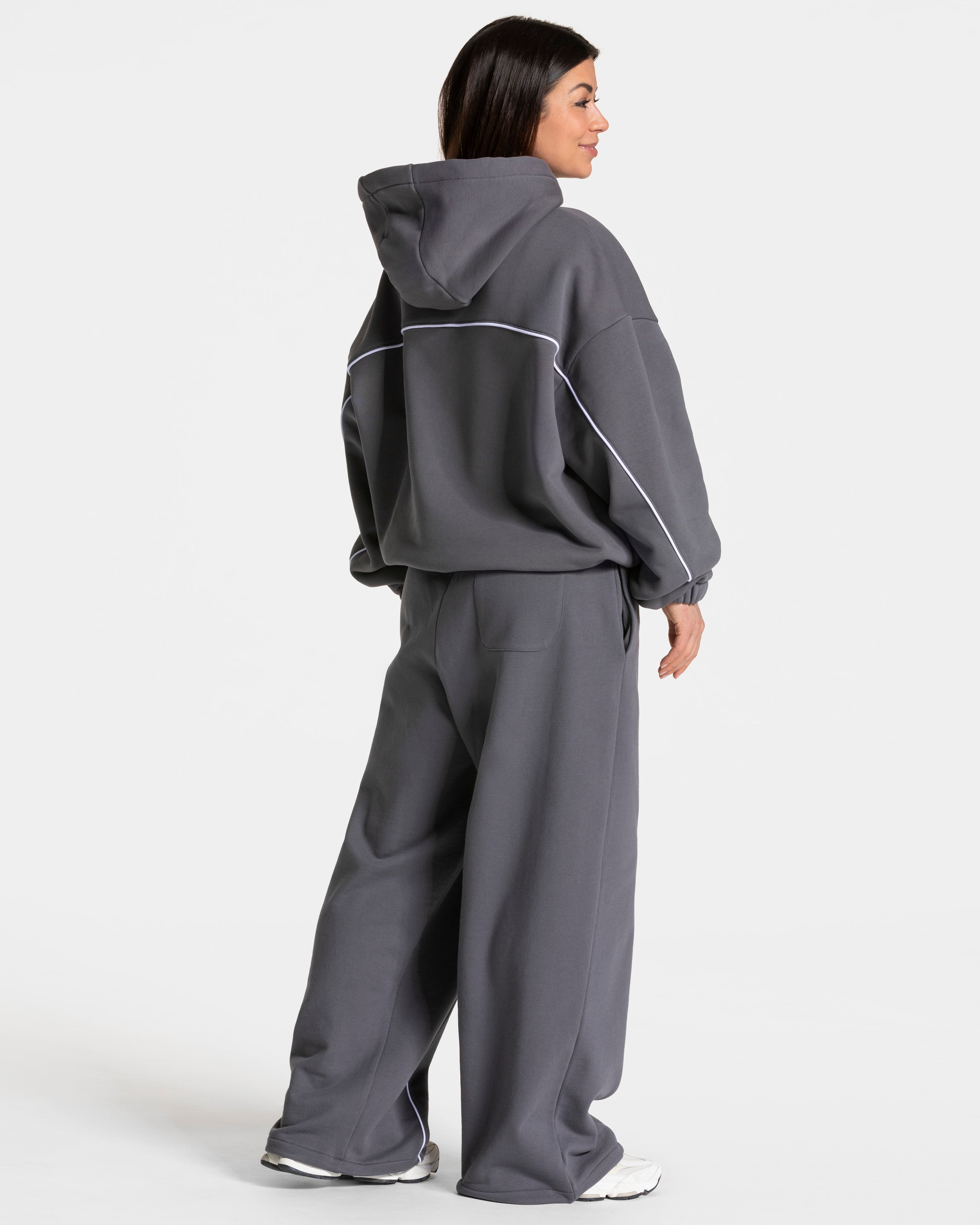 Contrastline Hooded Sweater  "Graphit"