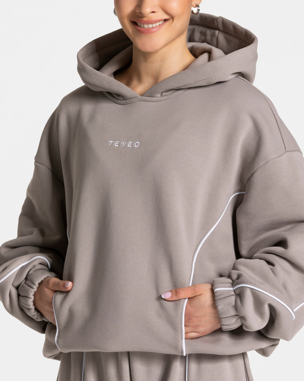 Contrastline Hooded Sweater  "Stone"