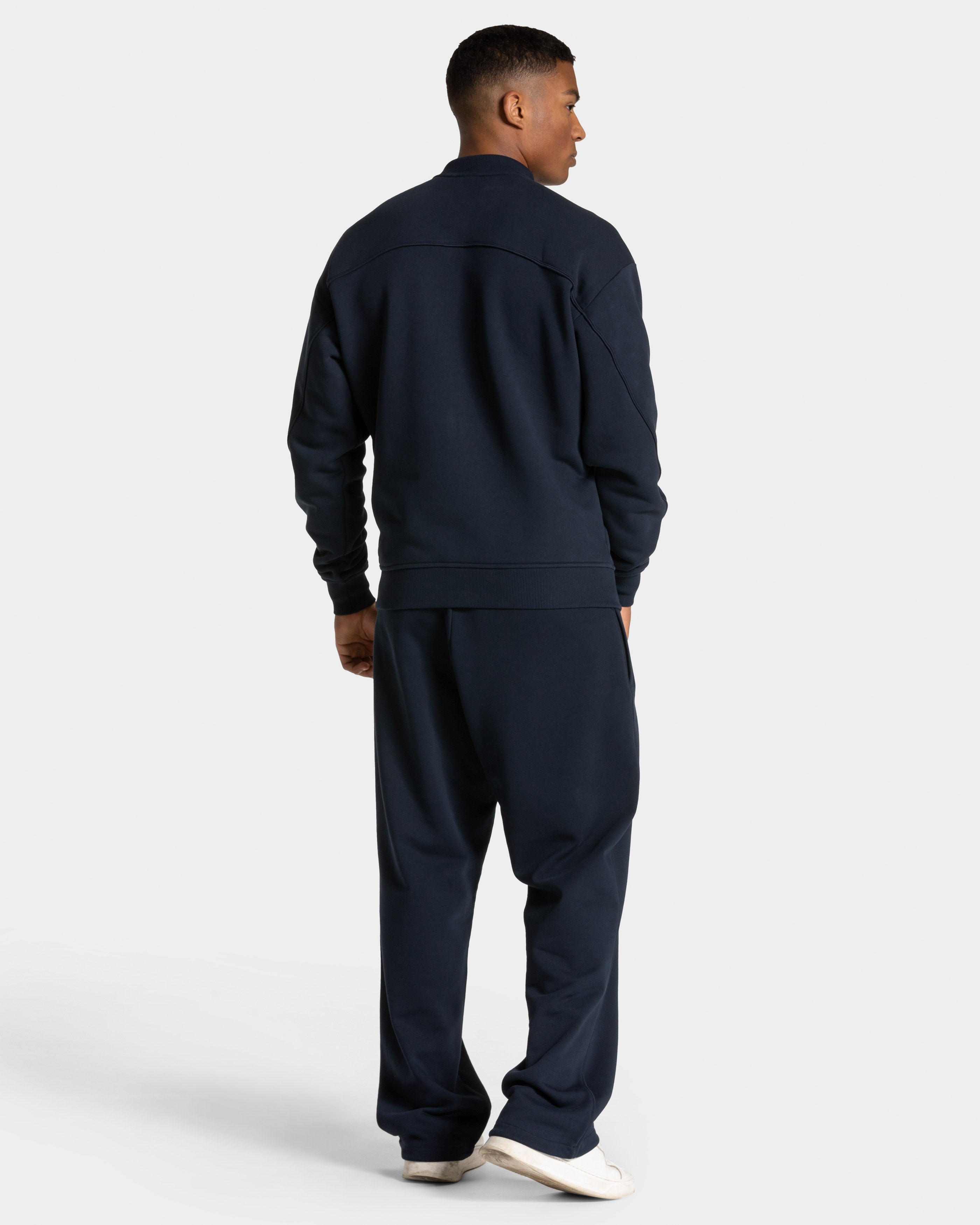 Contrastline Straight Leg Jogger "Midnight"