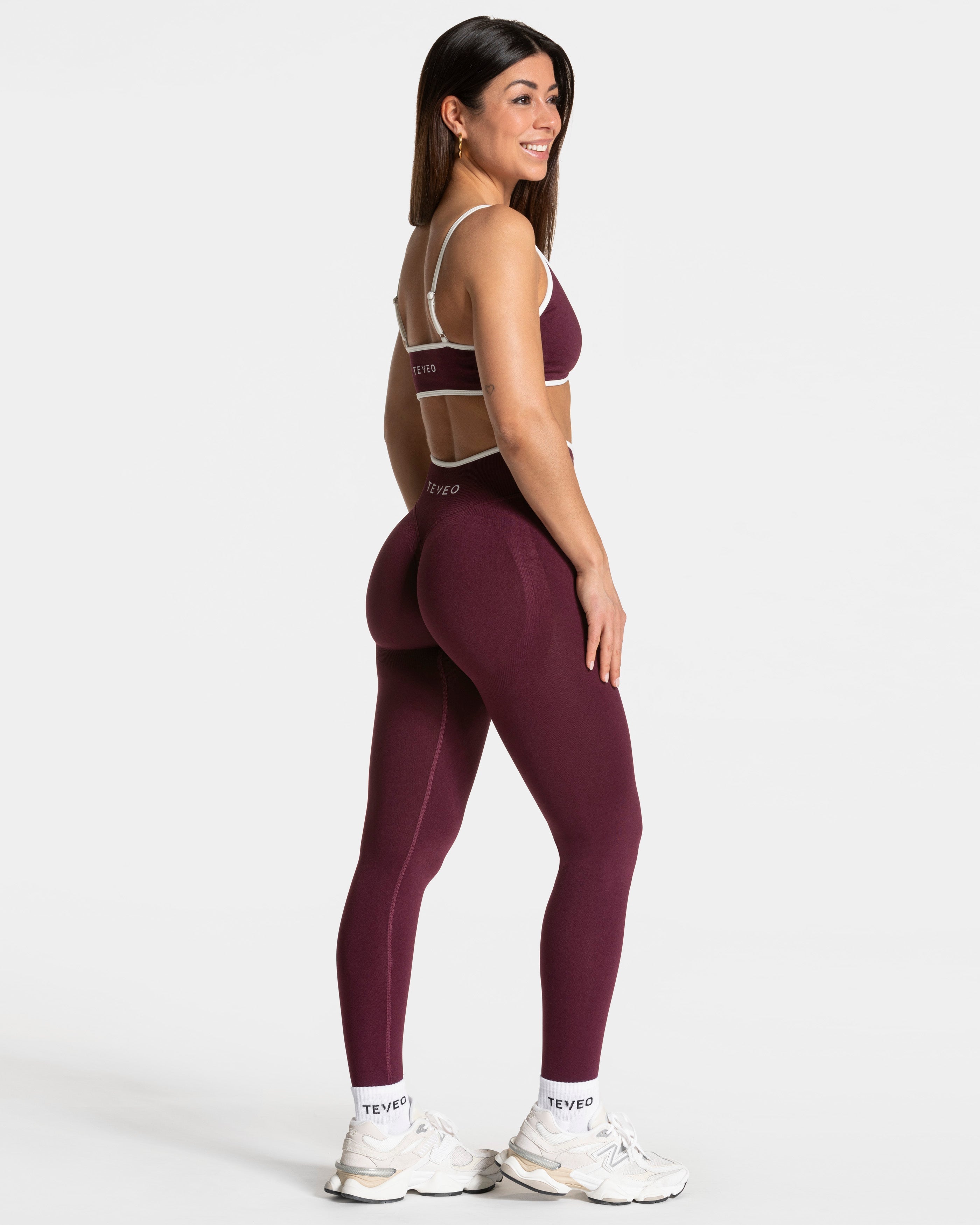 Contrastline Sculpt Scrunch Leggings "Pflaume"