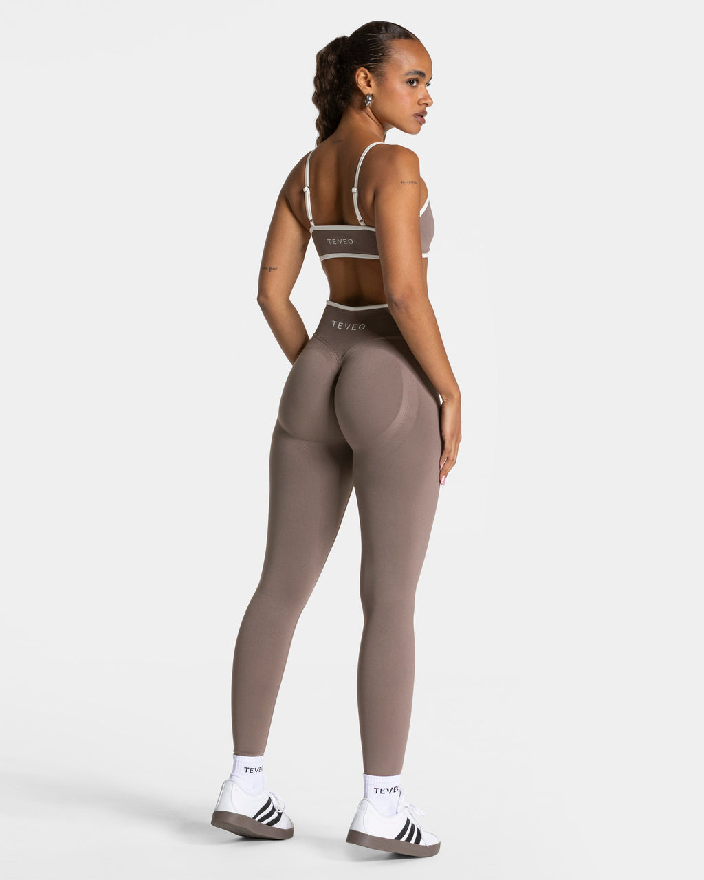 Contrastline Sculpt Scrunch Leggings "Mokka"