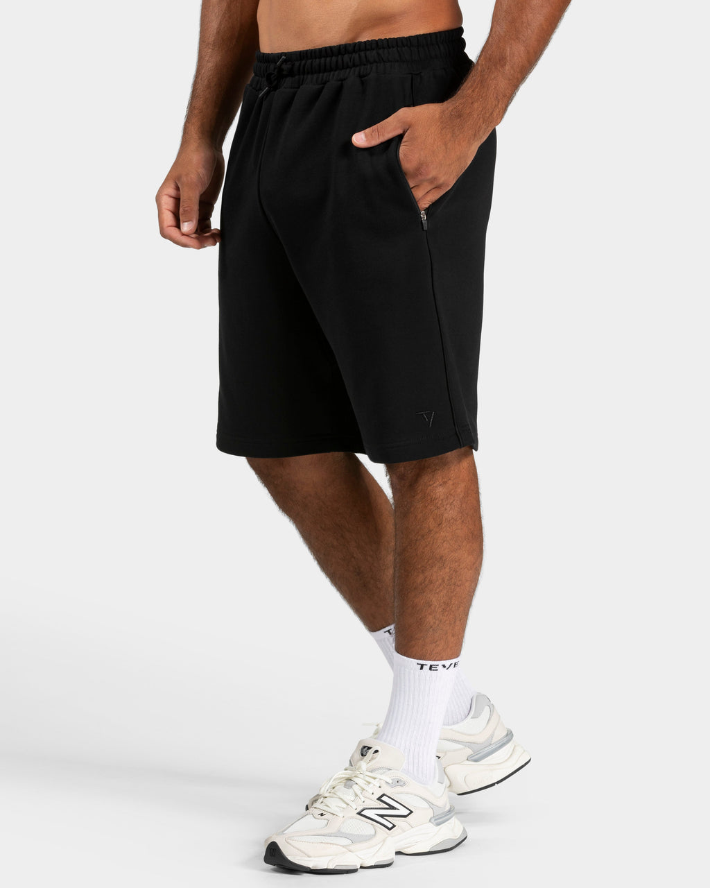 Contrastline Shorts "Schwarz"