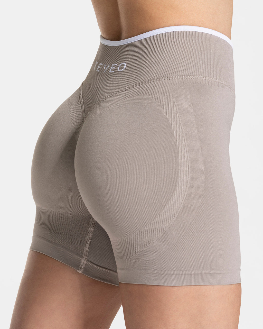 Contrastline Sculpt Scrunch Shorts  "Stone"