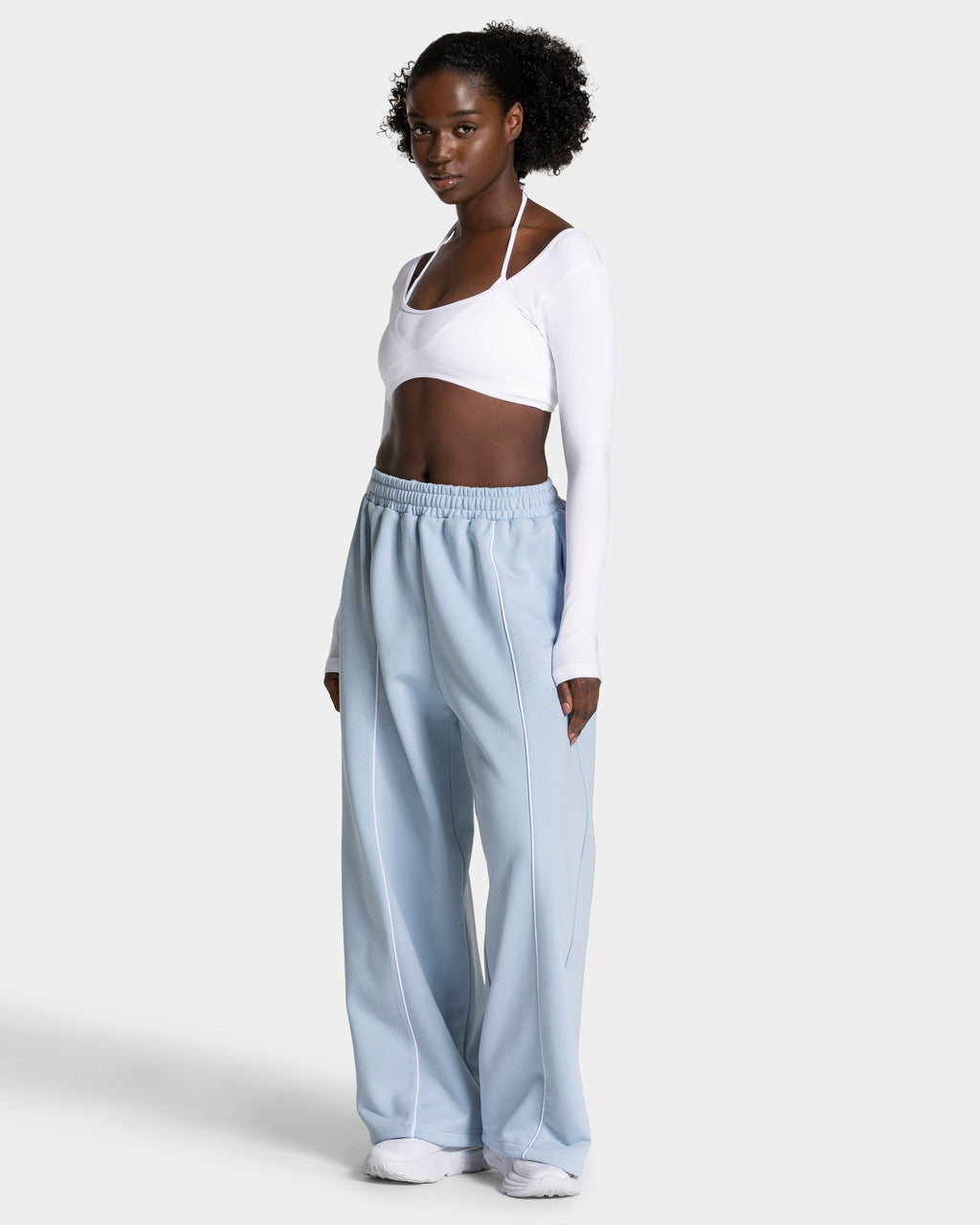 Contrastline Wide Leg Jogger "Babyblau"