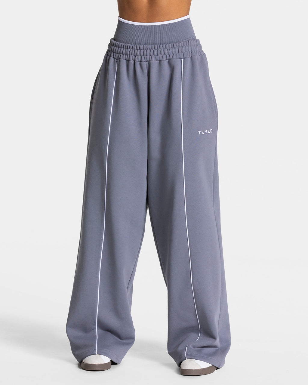 Contrastline Wide Leg Jogger  "Eisgrau"
