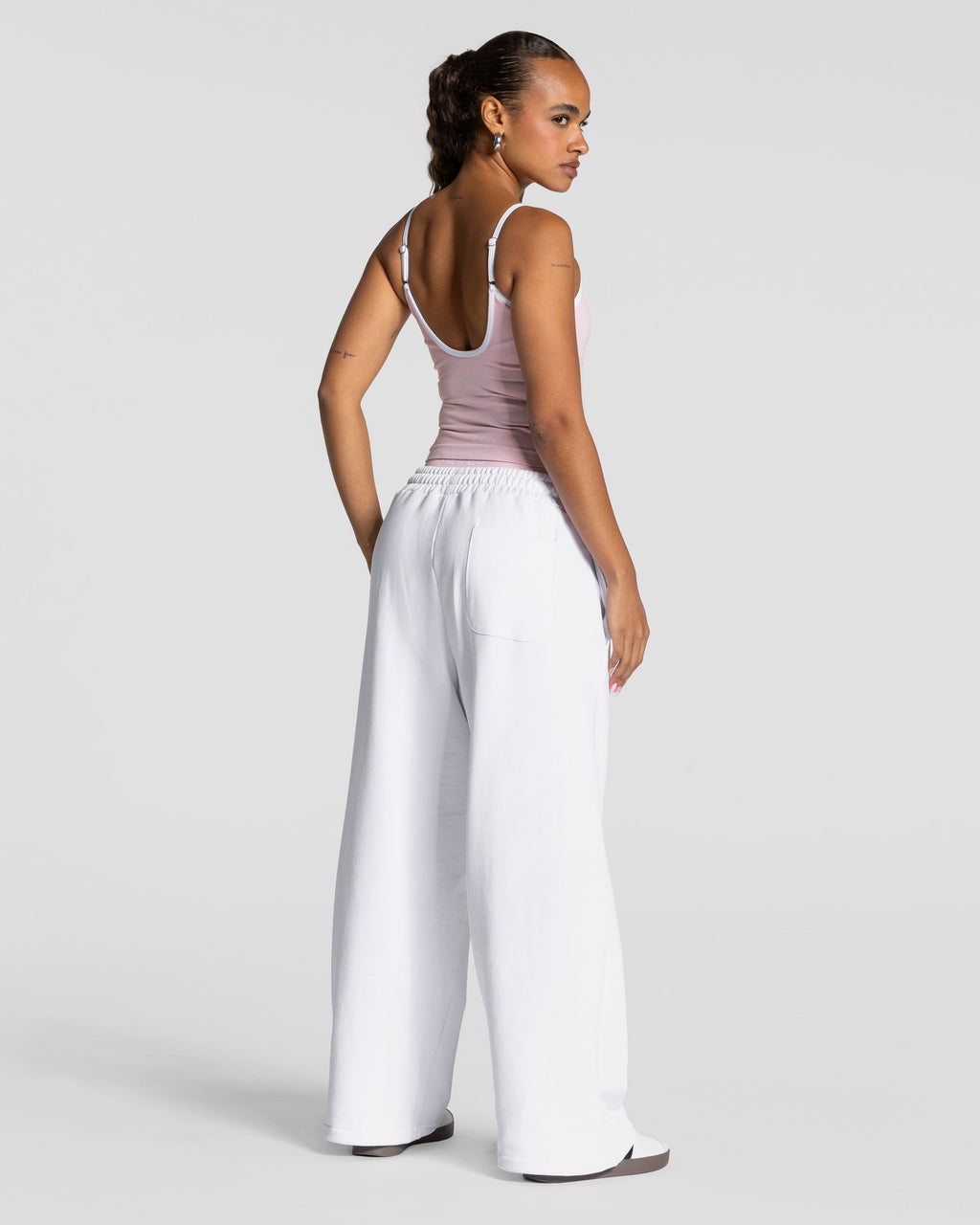 Contrastline Wide Leg Jogger  "Weiß"