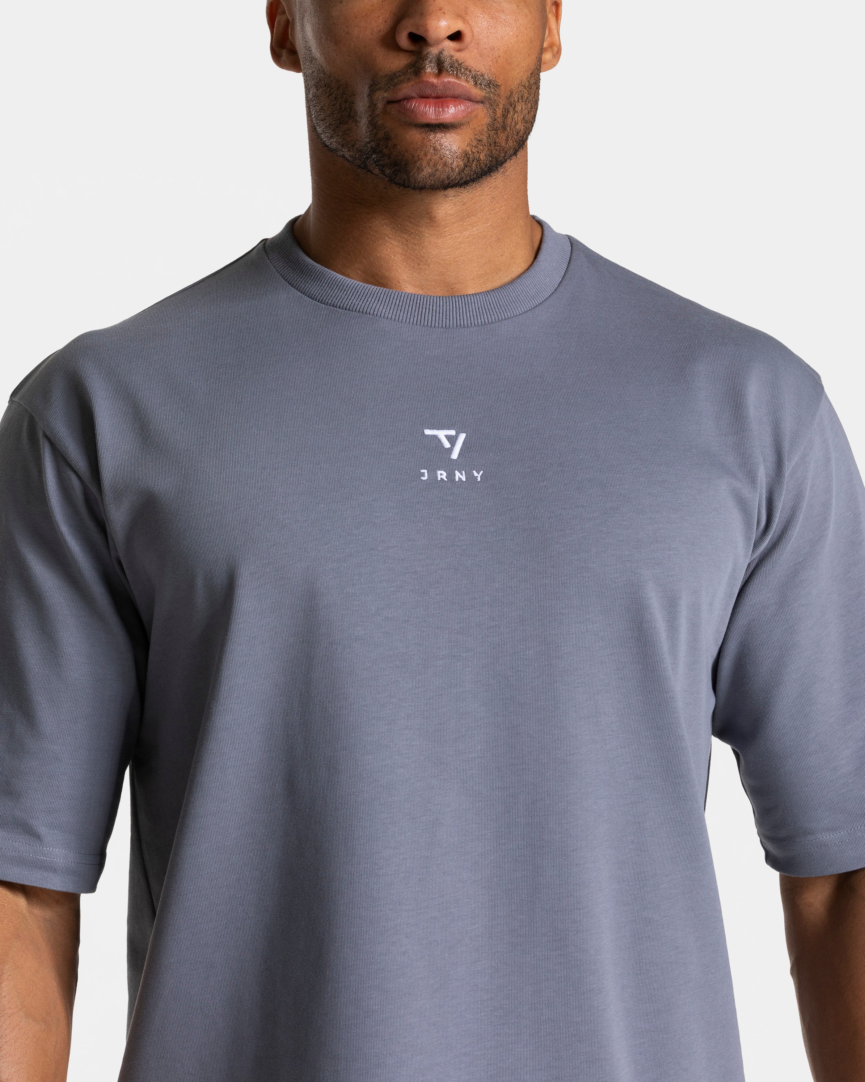 Journey Oversized T-Shirt "Eisgrau"