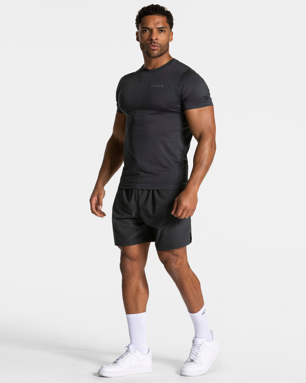 Pace Fitted T-Shirt "Gunmetal"