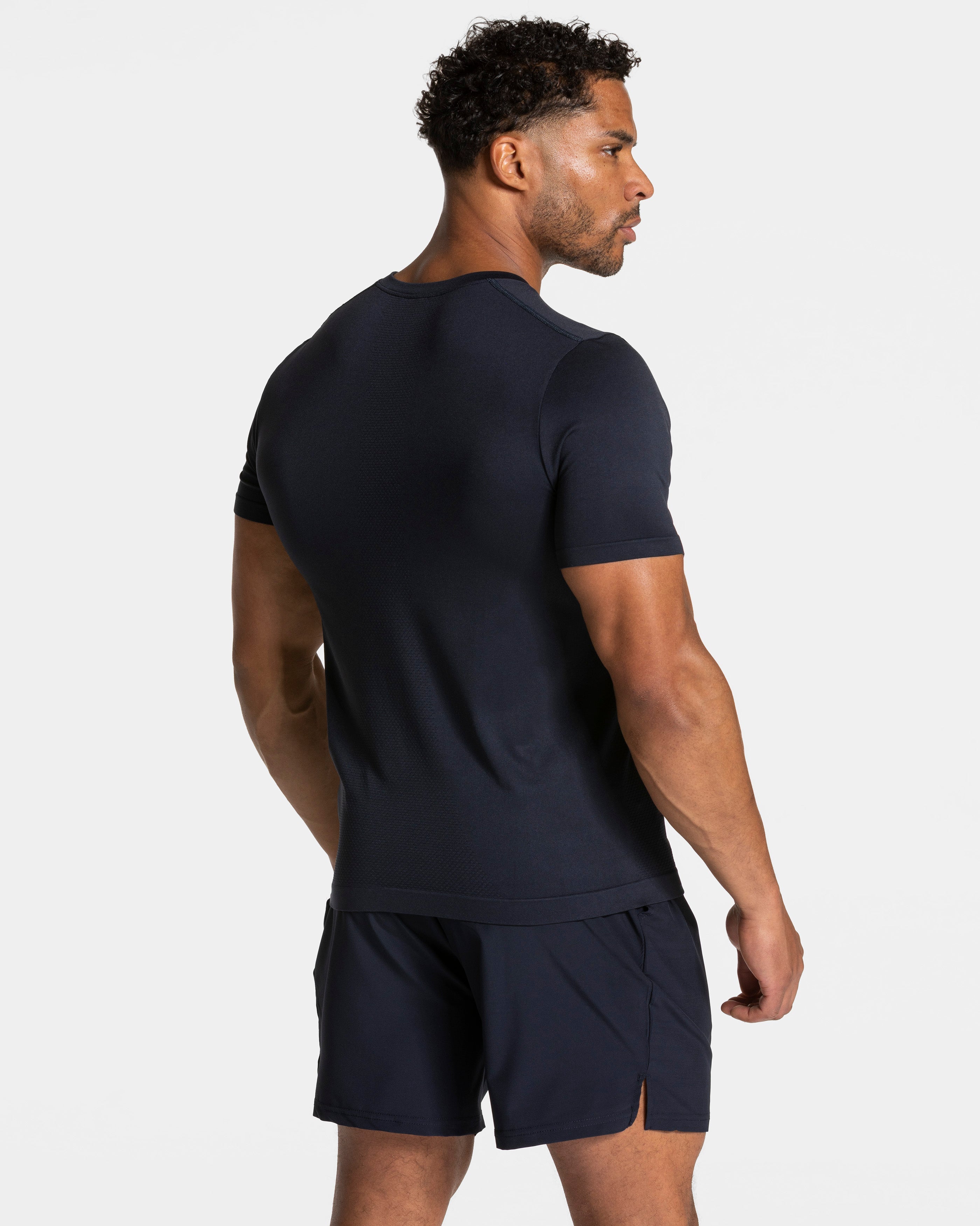 Pace Fitted T-Shirt "Midnight"