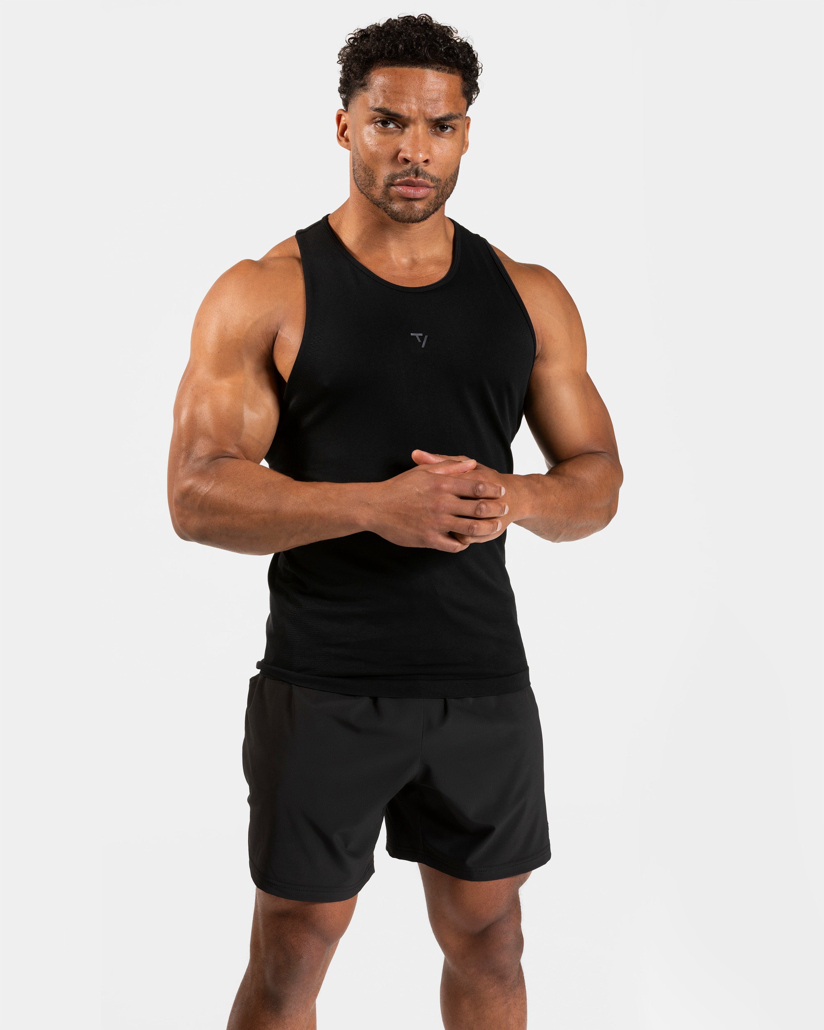 Pace Fitted Tank "Schwarz"