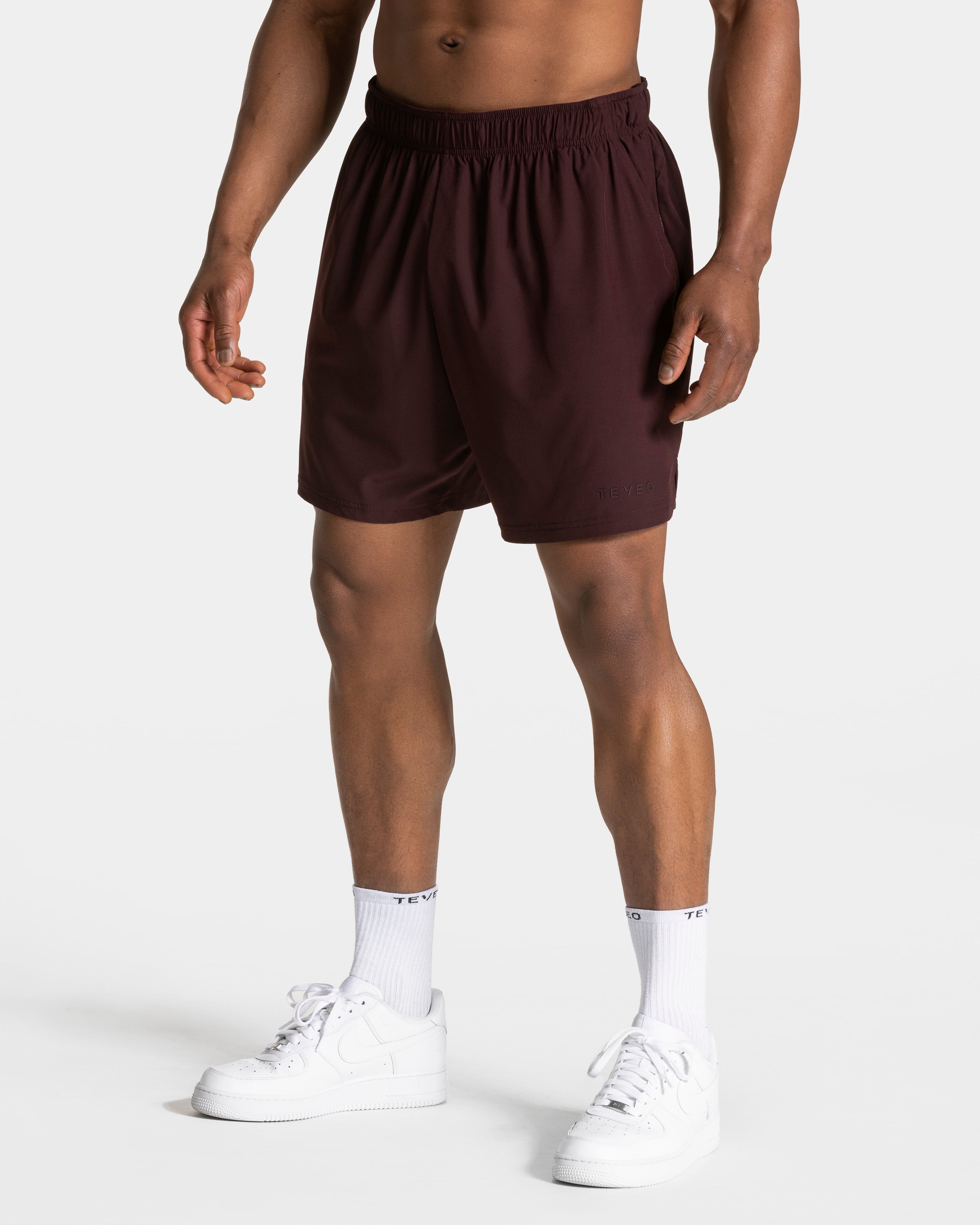 Pace Shorts 5 Inch "Merlot"