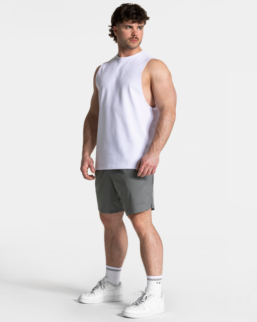 Pace Shorts 7 Inch "Graphit"