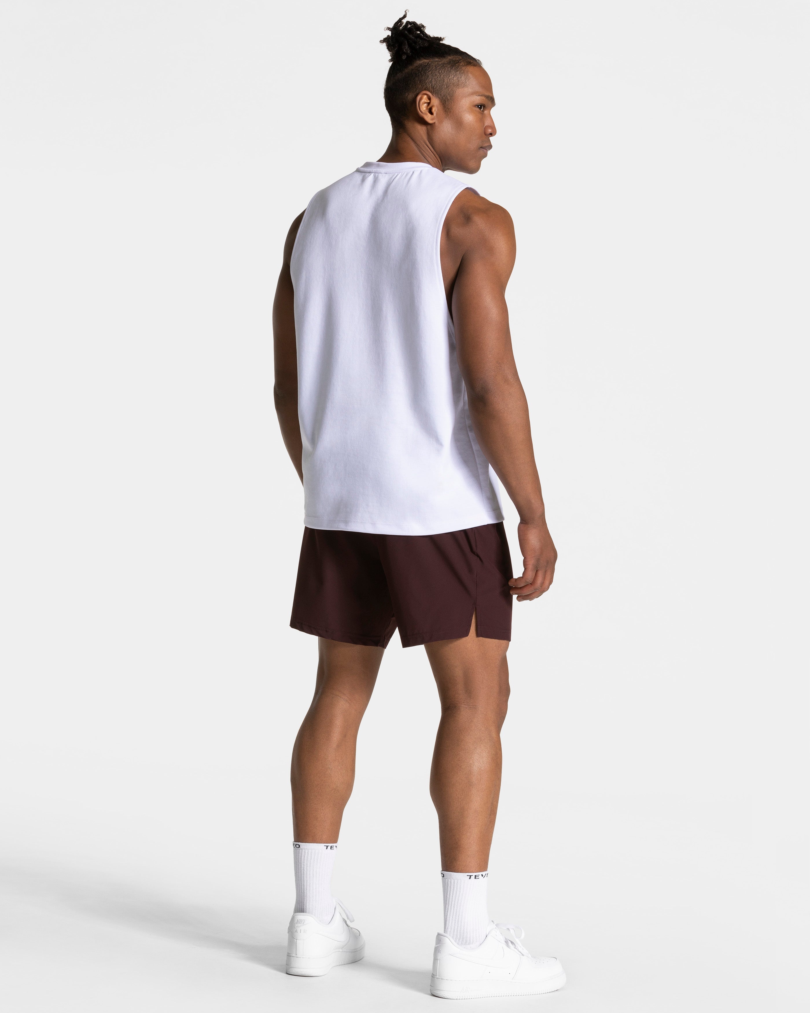 Pace Shorts 7 Inch "Merlot"