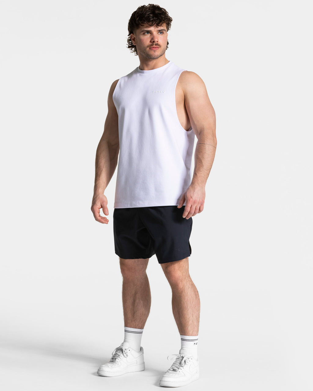 Pace Shorts 7 Inch "Midnight"